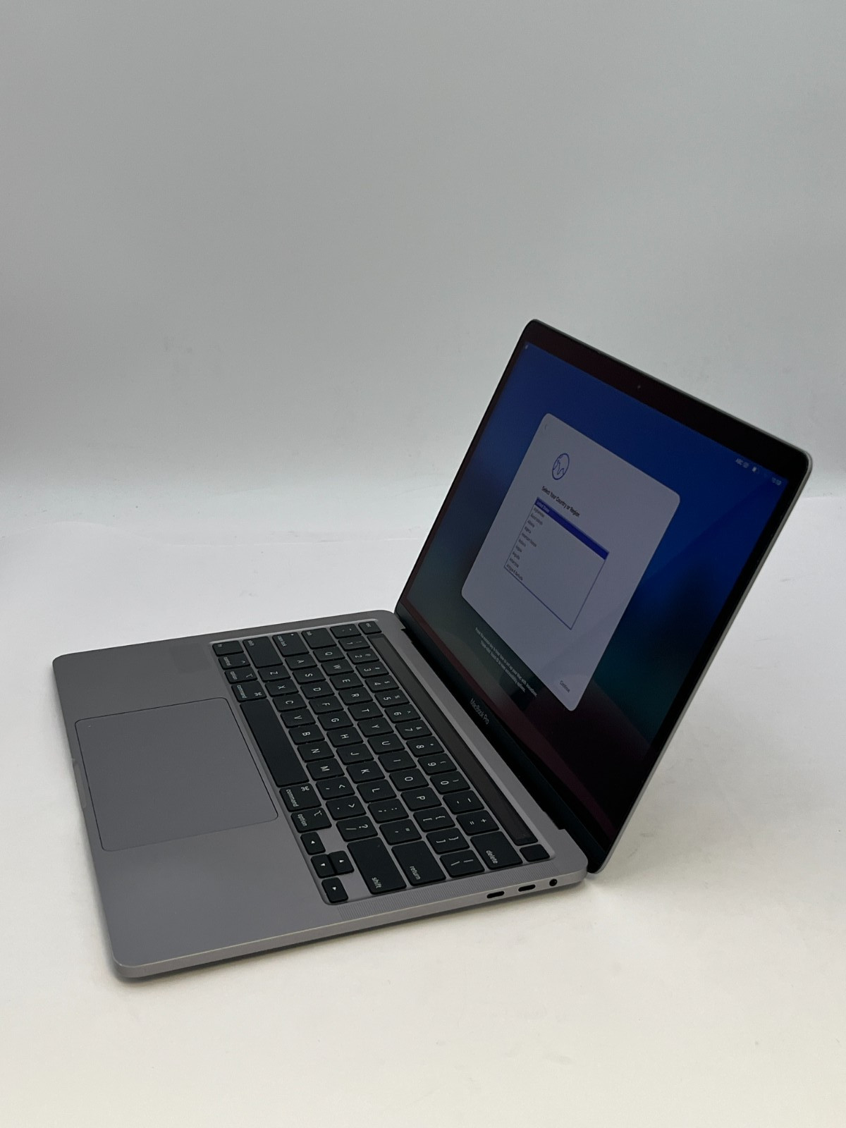 APPLE A2251 13″ MACBOOK PRO 2020 CORE i5 2.0 GHz 16GB DDR4 500GB TAHOE MWP72LL