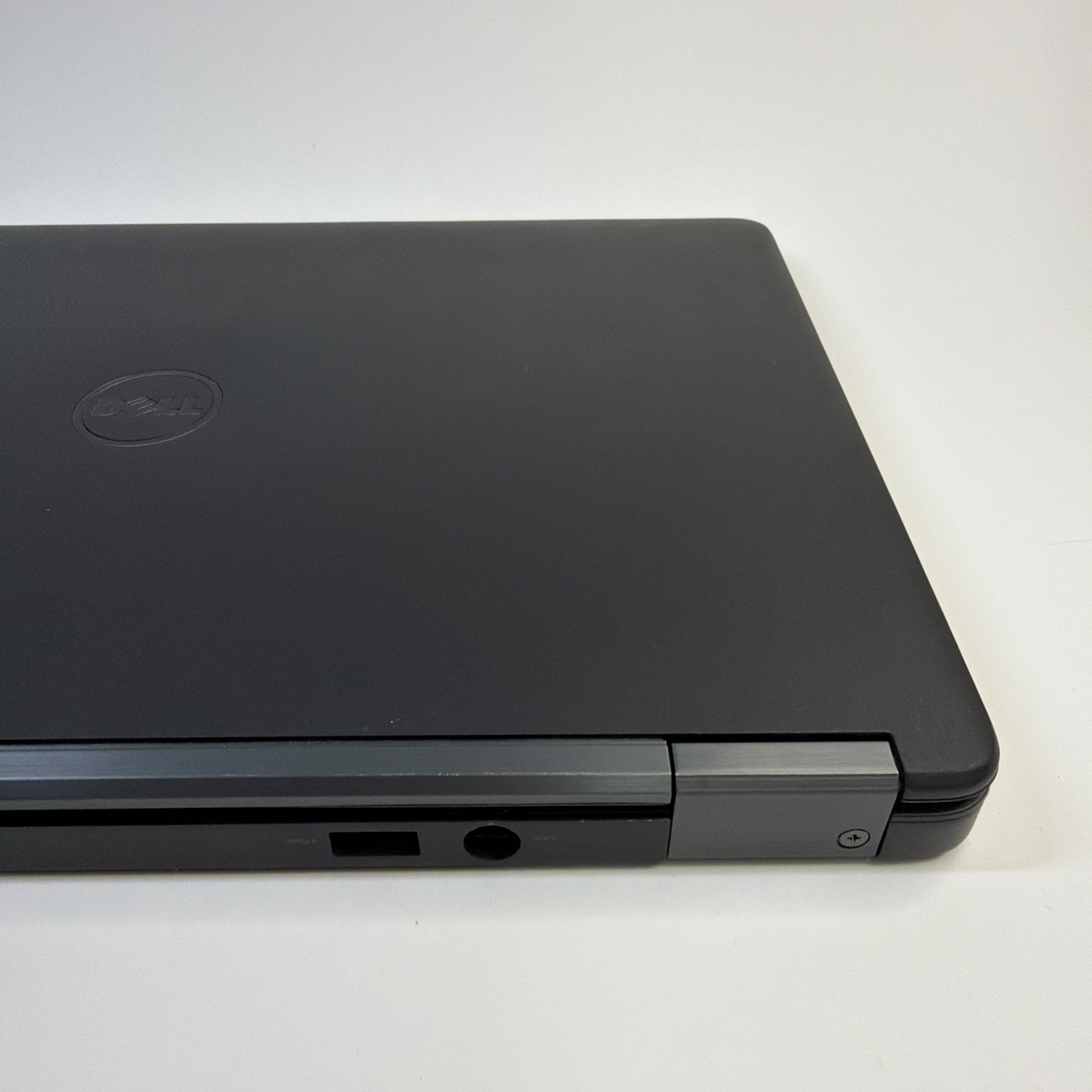 Dell Latitude E7250 Laptop Intel Core 15-5300U CPU @ 2.30GHz 4GB RAM 128HD 13′