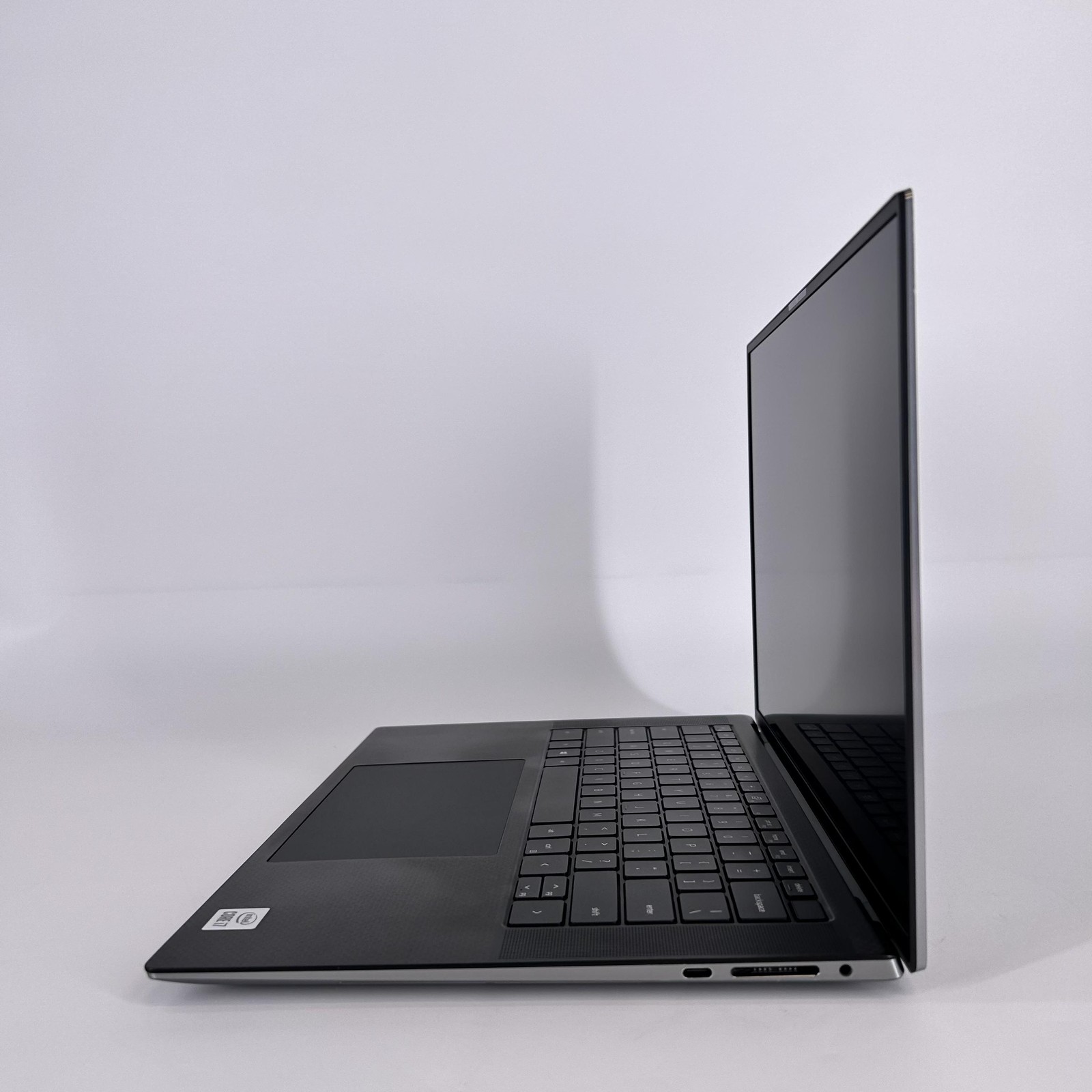 Dell Precision 5550 15.6 FHD+ i7-10750H 2.60GHz 32GB 1TB SSD Quadro T1000