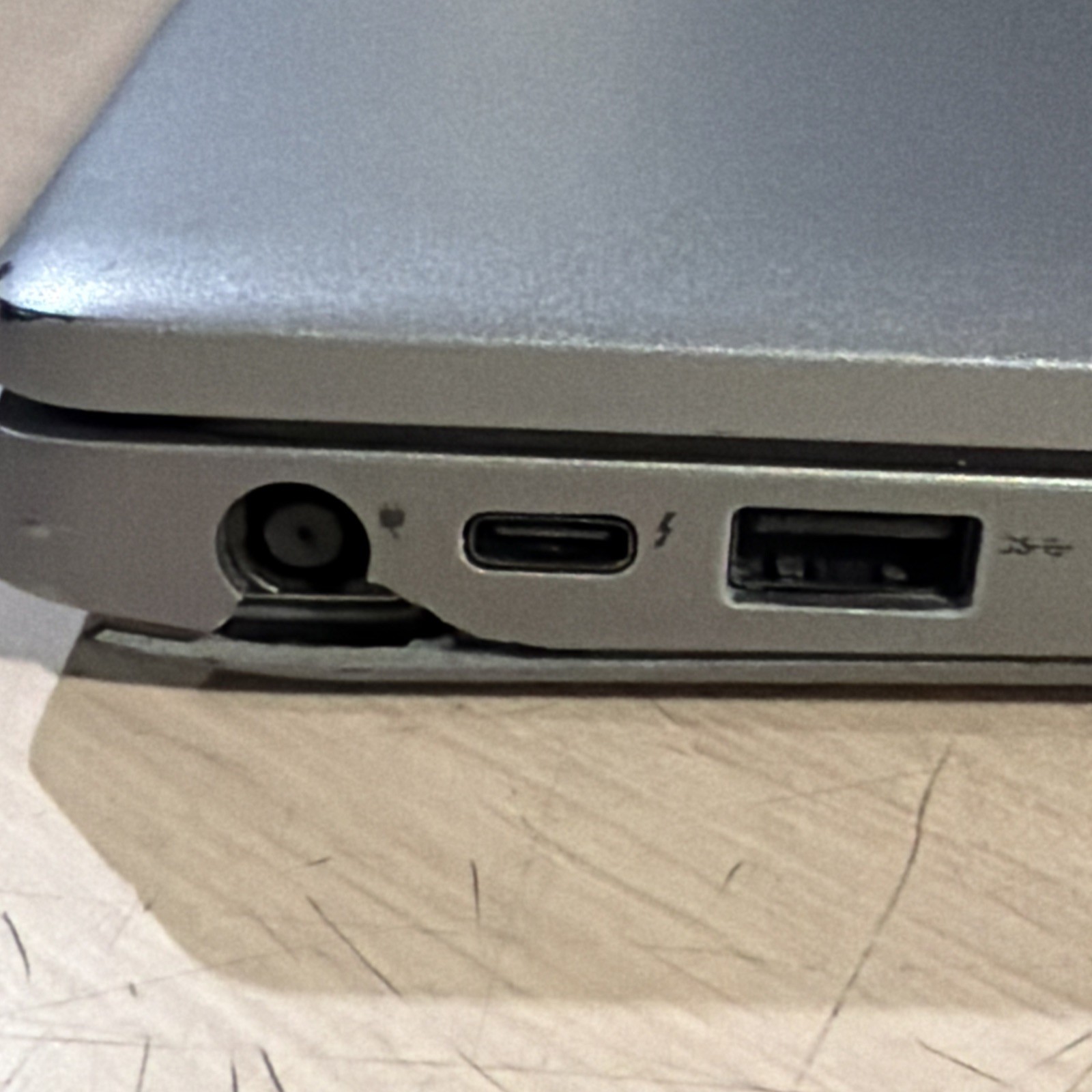 DELL LATITUDE 5411 INTEL CORE I5-10400H 2.60GHZ 16GB RAM NO HD