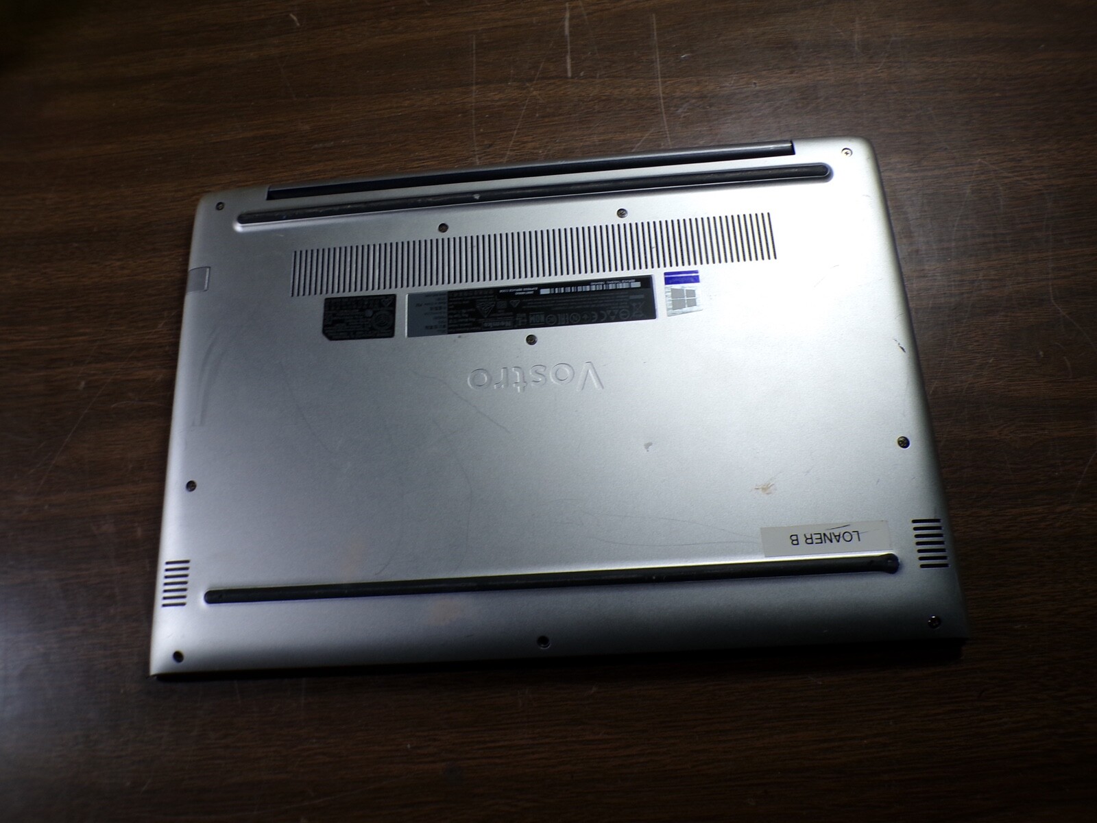 DELL VOSTRO 5471 INTEL CORE i5-8250U 1.60GHZ 8GB RAM **NO HD/ NO CADDIE/ NO OS/