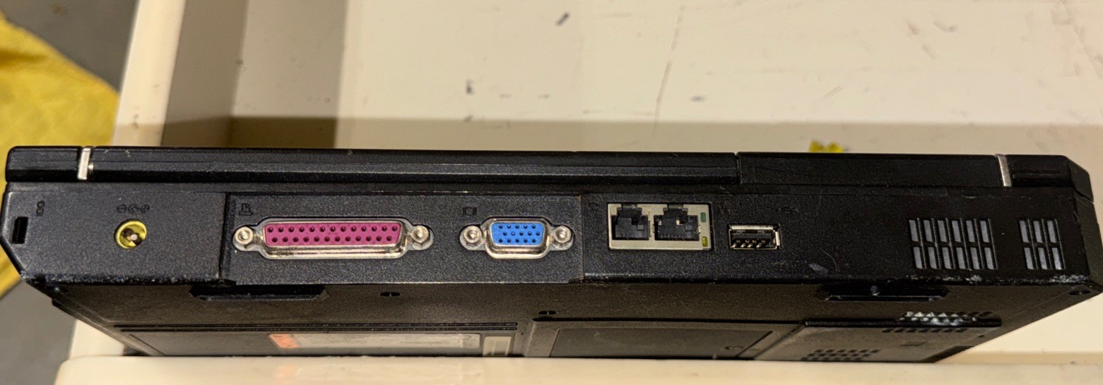 Ibm Thinkpad R40e For Parts Or Repairs Untested