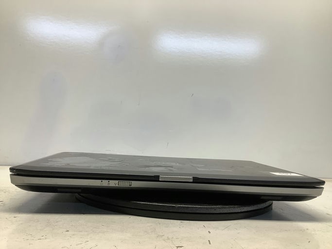 Dell Latitude E5520 Intel i3-2310M 2.1GHz 8 GB NO HDD