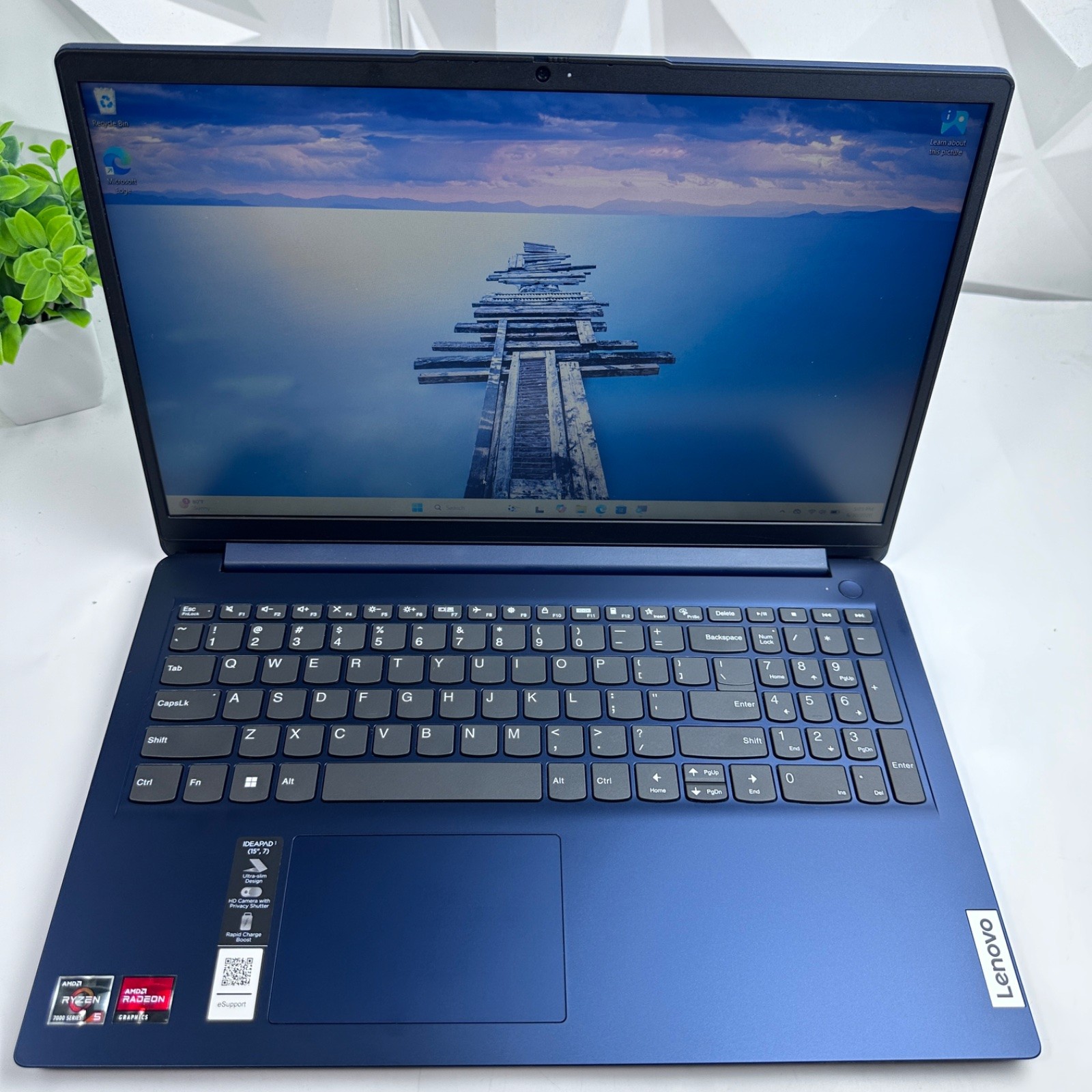 Lenovo IdeaPad 1 15 Laptop, 15.6″ FHD, Ryzen 5 7520U, 8GB, 256GB SSD