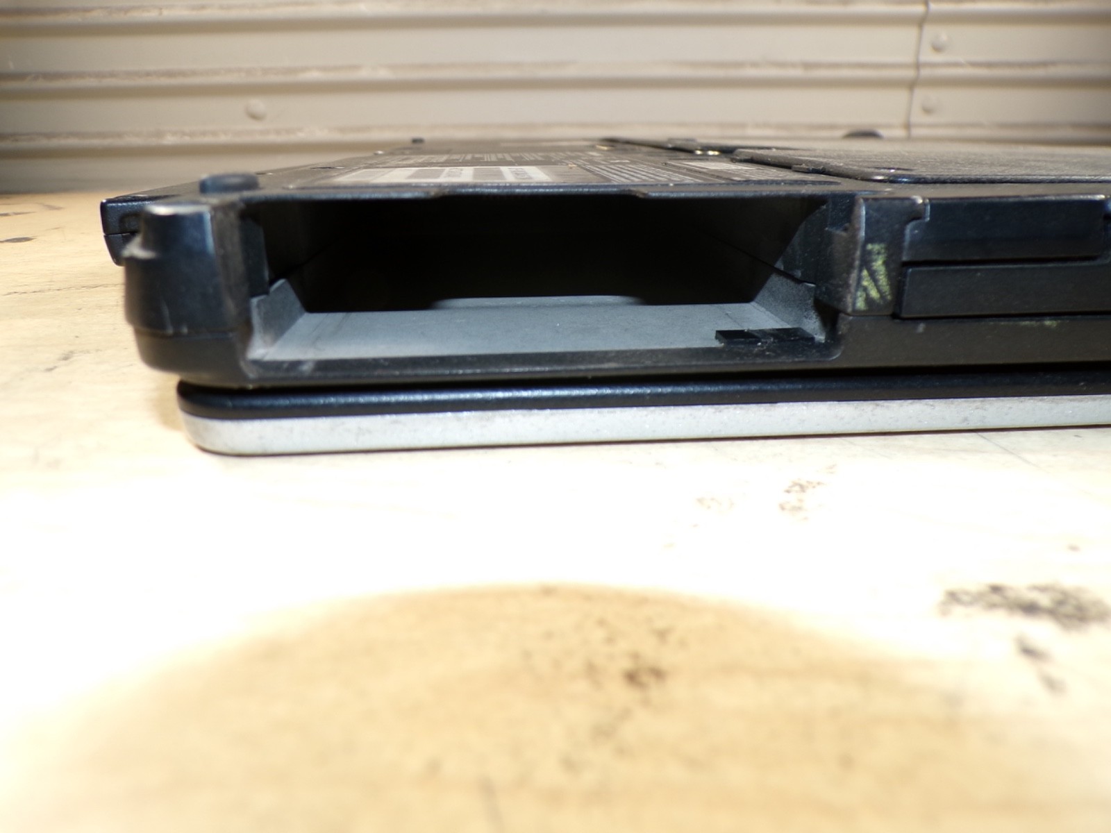 PANSONIC CF-54 I5 5TH GEN 8GB RAM **UNTESTED MISSING HINGE COVER **NO HD/ NO CAD