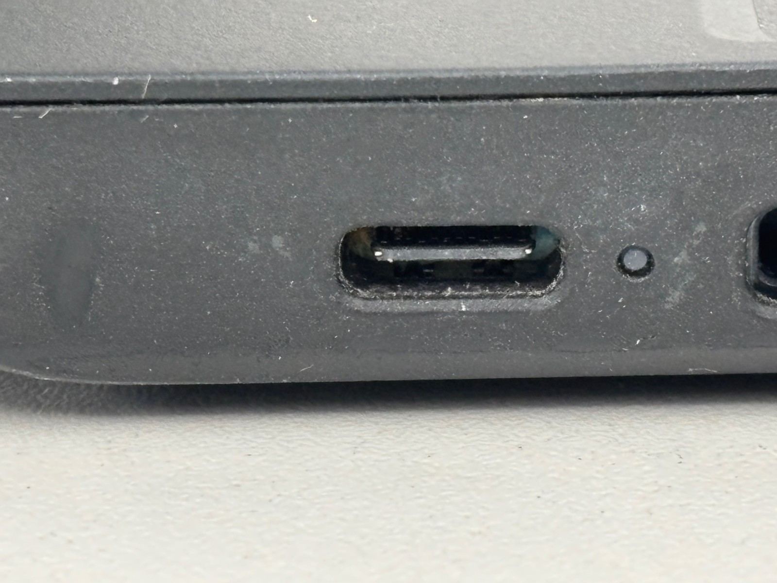 Lenovo ThinkPad T590 Full HD i5-8365U 16GB 256SSD Win11 Pro NO BATTERY PARTS