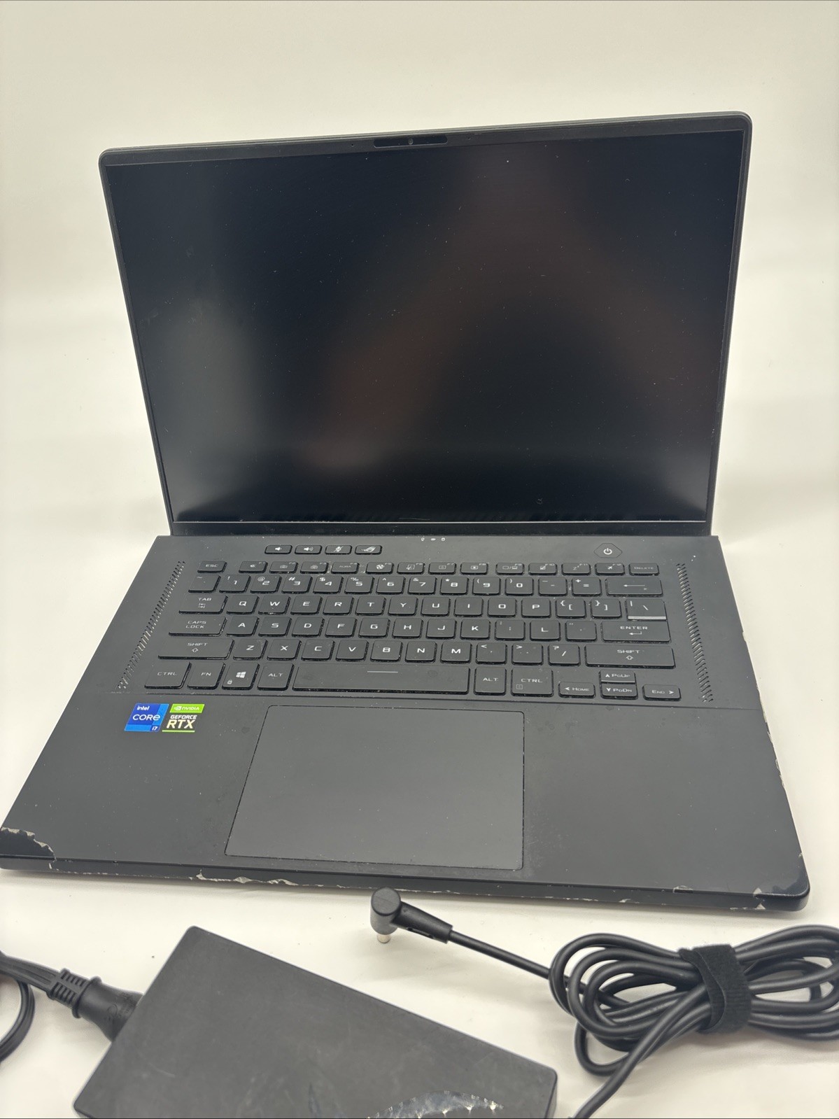 ASUS ROG Zephyrus M16 GU603H – 14” – Core i7-11800H 2.3GHz 16GB RAM 500GB SSD
