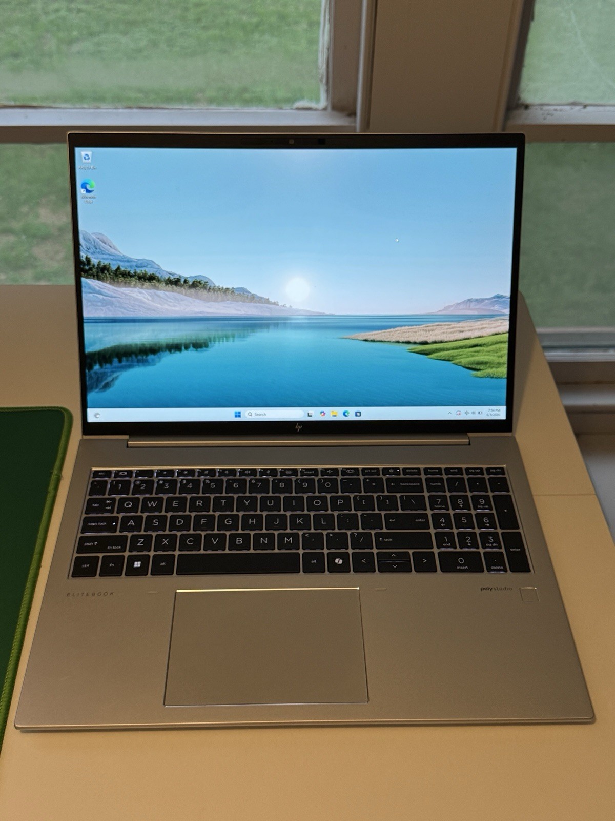 HP EliteBook 865 16 G11 Ryzen 7 Pro 16GB RAM 512G SSD Radeon Nice