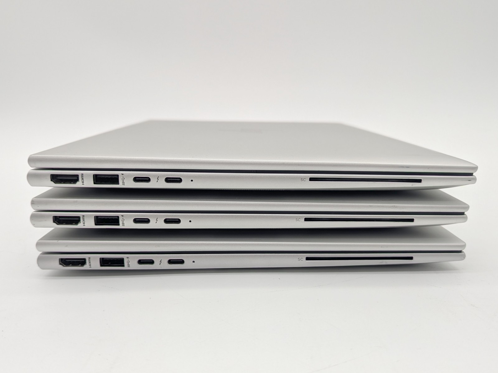 Lot of 3 HP EliteBook 840 G9 – Intel Core i7-1265U 16GB DDR5 RAM 512GB SSD No OS