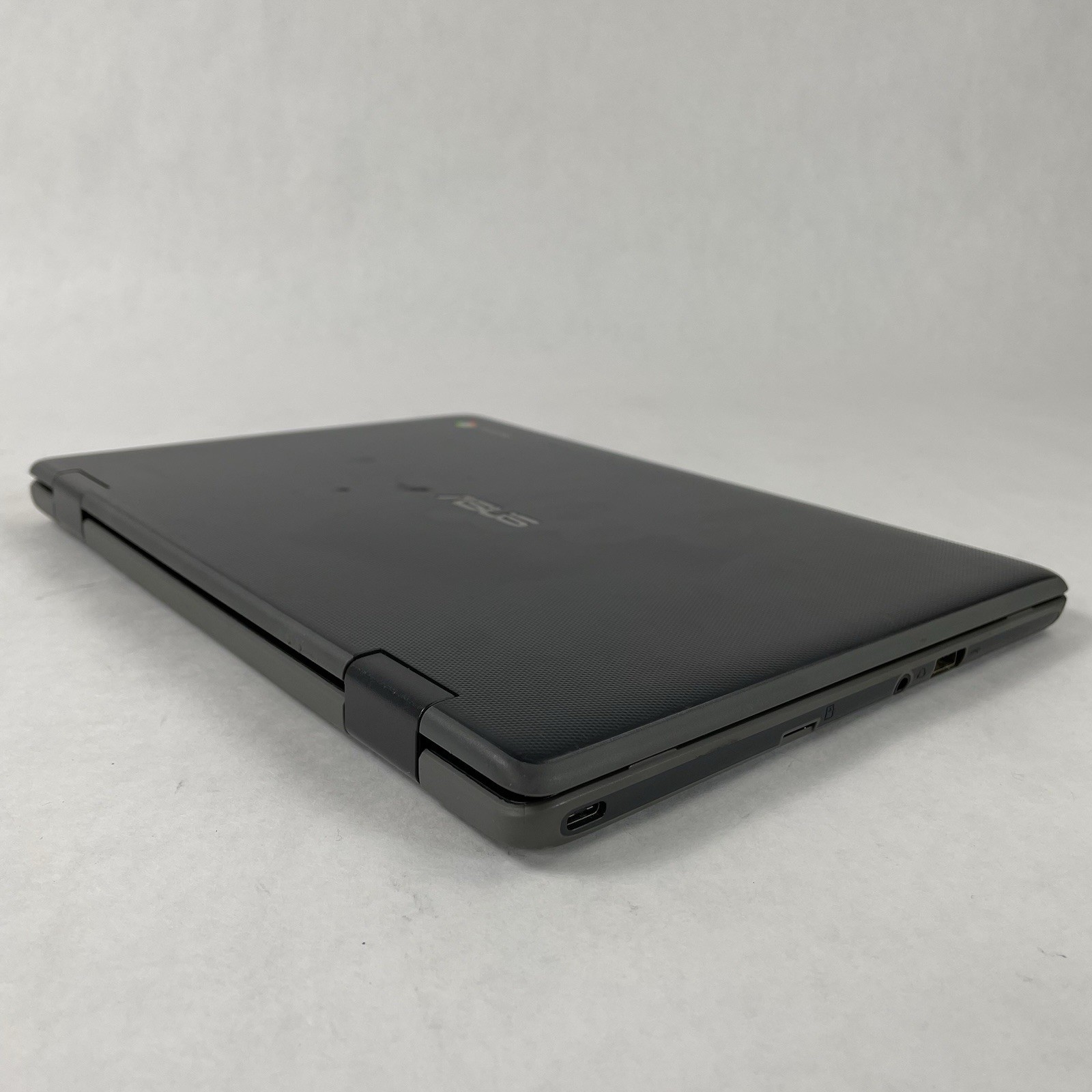 Asus C209M NoteBook 11.6″ Celeron N4020 1.10 GHz 4GB RAM 16 GB Storage READ