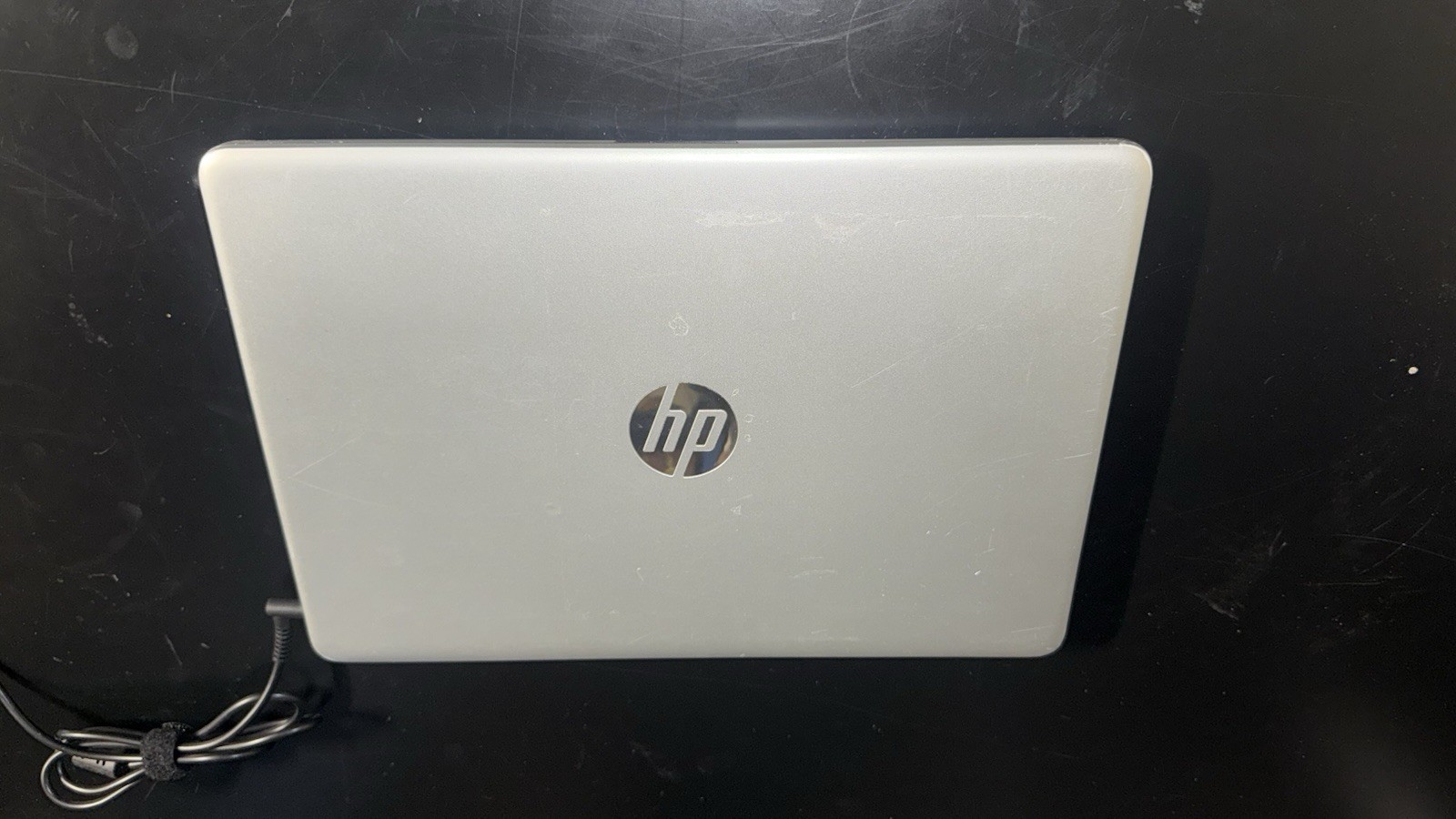 HP 14-dk0076nr 14″ AMD A4-9125 2.3 GHz 4GB 64GB eMMC AMD Radeon R3 W10S Laptop