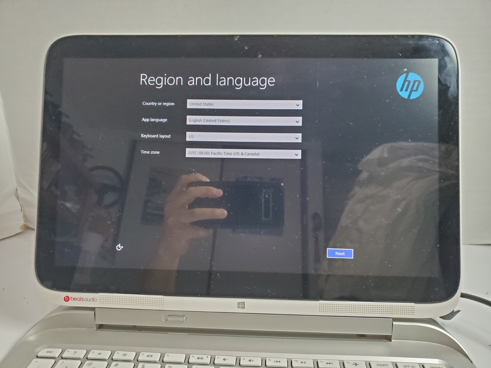 HP Split x2 13.3” Touchscreen Intel Core i3-4012Y / 4GB RAM – DEAD BATTERY