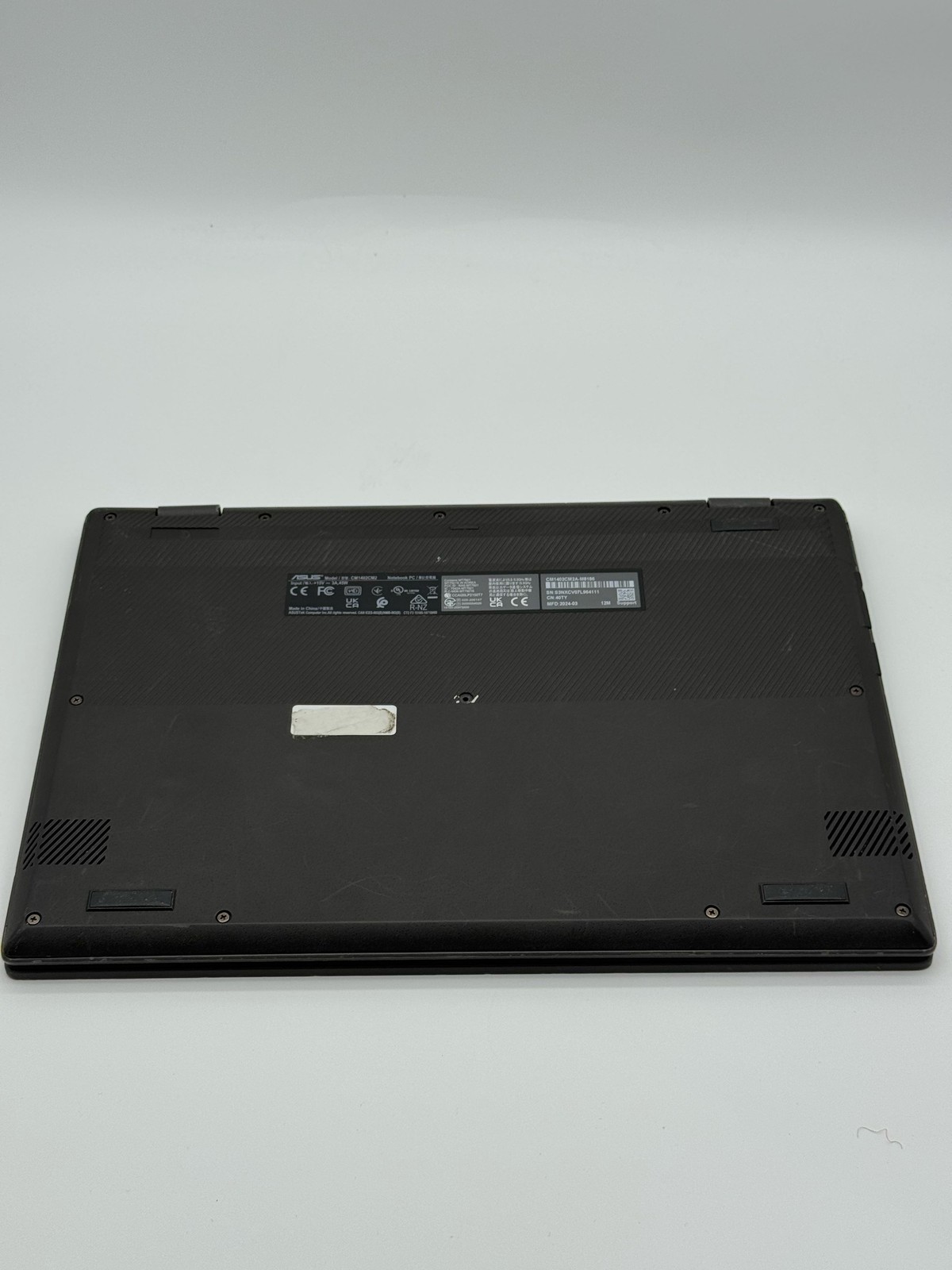 (BROKEN) ASUS Chromebook 14in FHD Laptop MediaTek Kompanio 520 4GB RAM 64GB