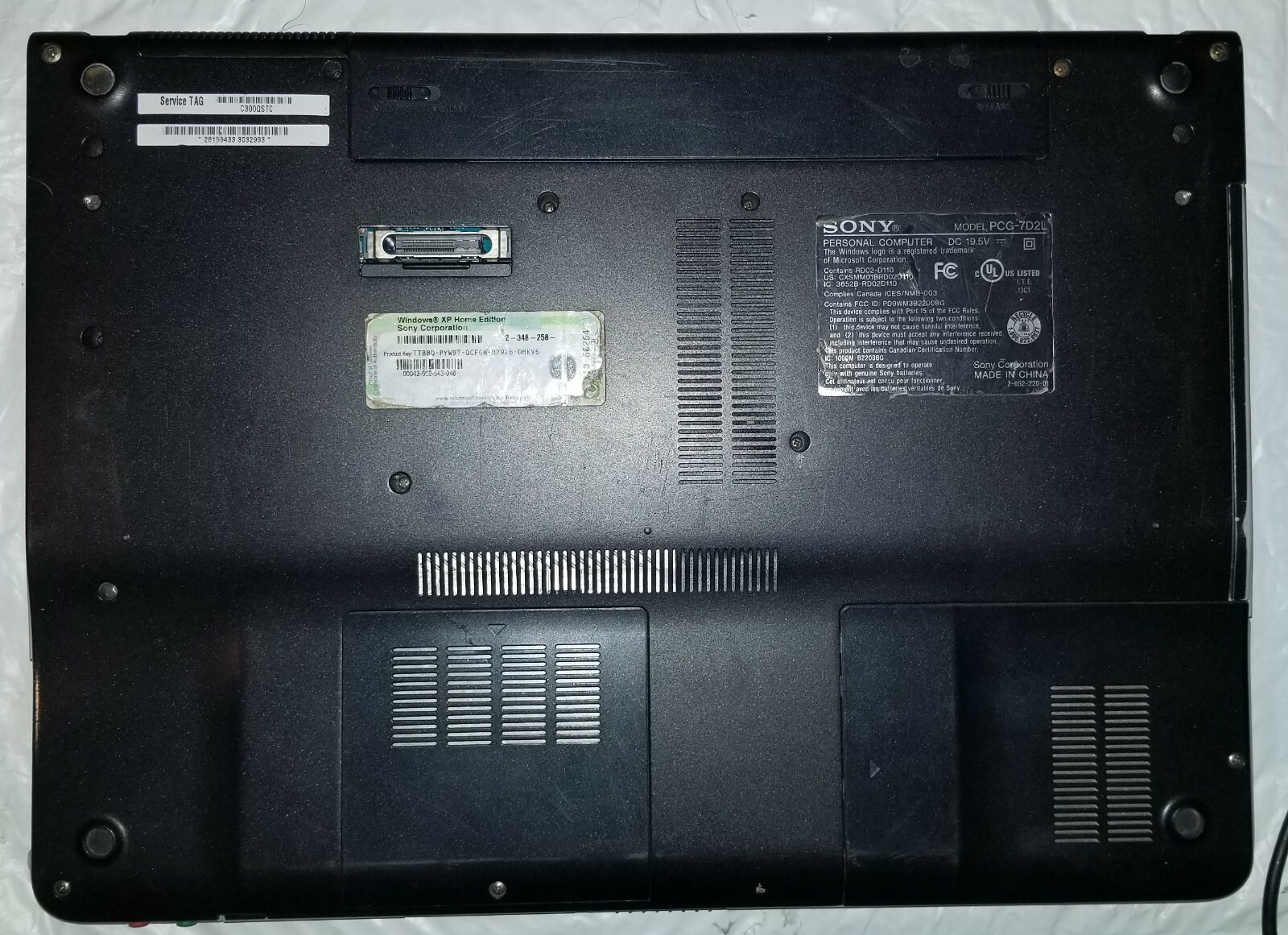 Sony Vaio Laptop PCG-7D2L Intel Pentium M 80GB HDD 1GB RAM