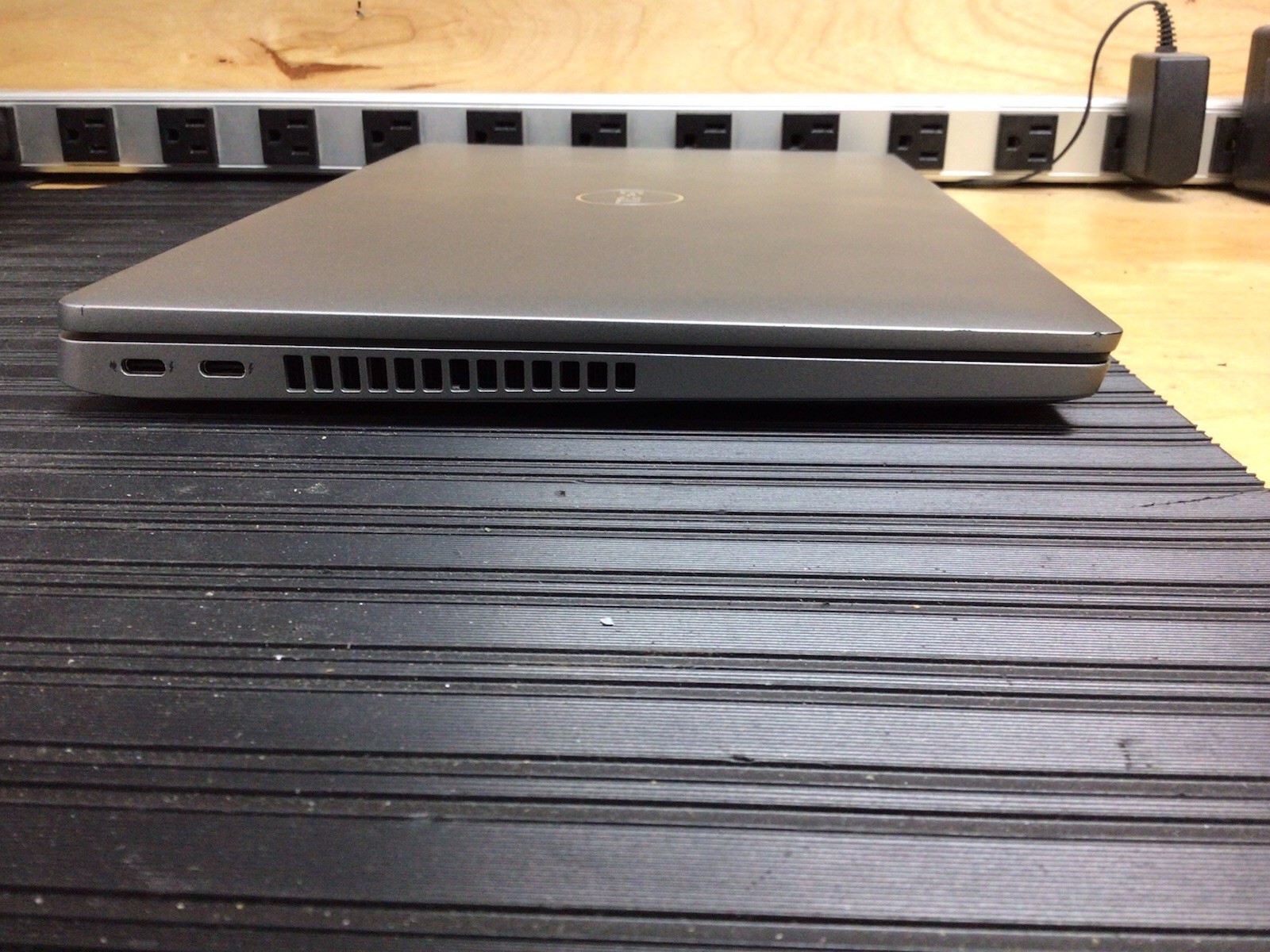 Dell Latitude 5430 14″ FHD i7-1255U 1.7GHz 256GB SSD 16GB RAM W11P