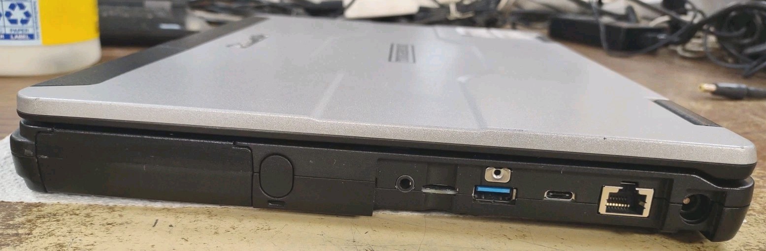 Panasonic ToughBook FZ-55 W/ i5-8365U, 256GB SSD, 16GB RAM. NON TOUCH