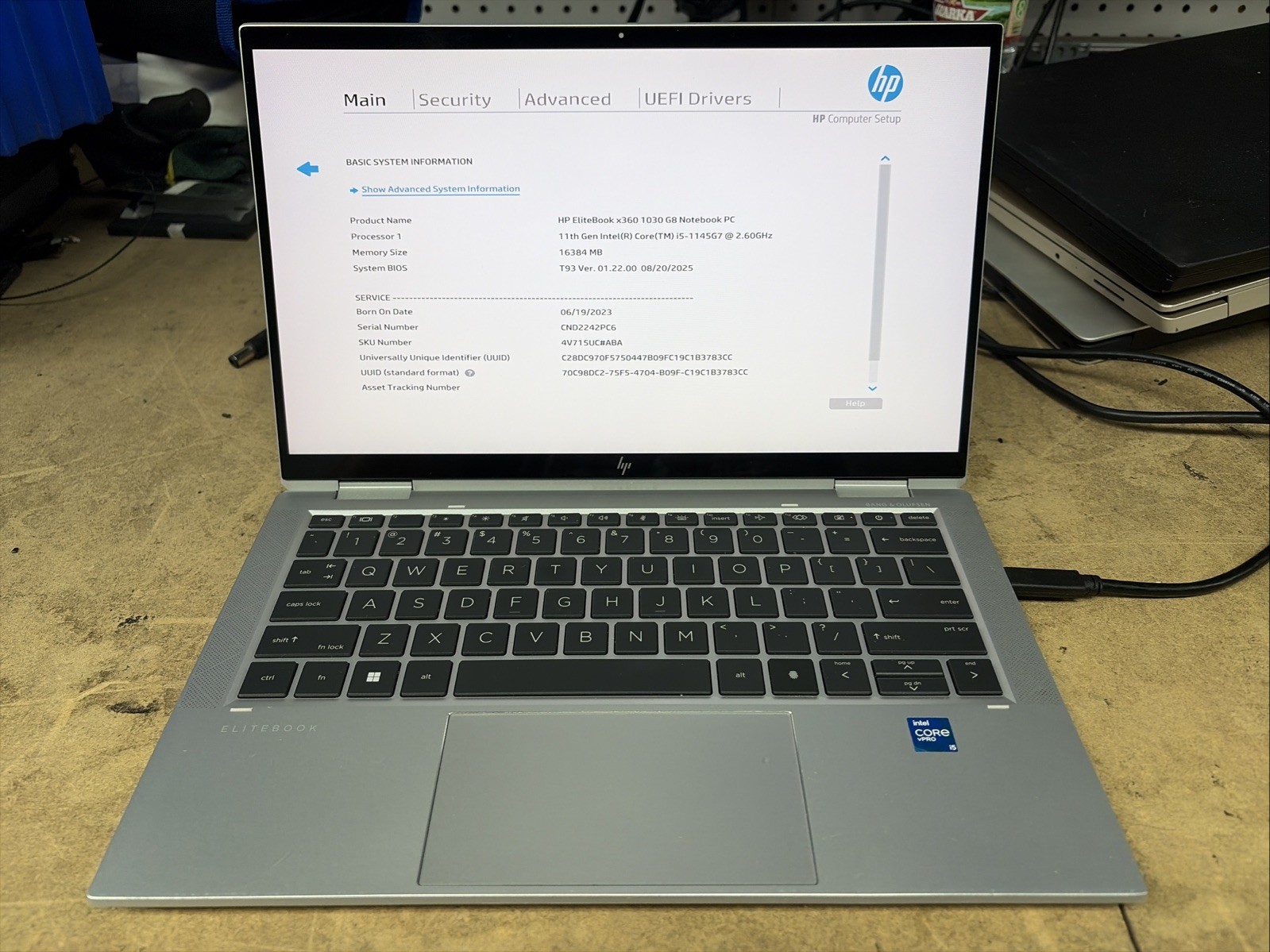 HP EliteBook x360 1030 G8 13.3″ FHD Touch i5-1145G7 16GB RAM 256GB SSD No OS