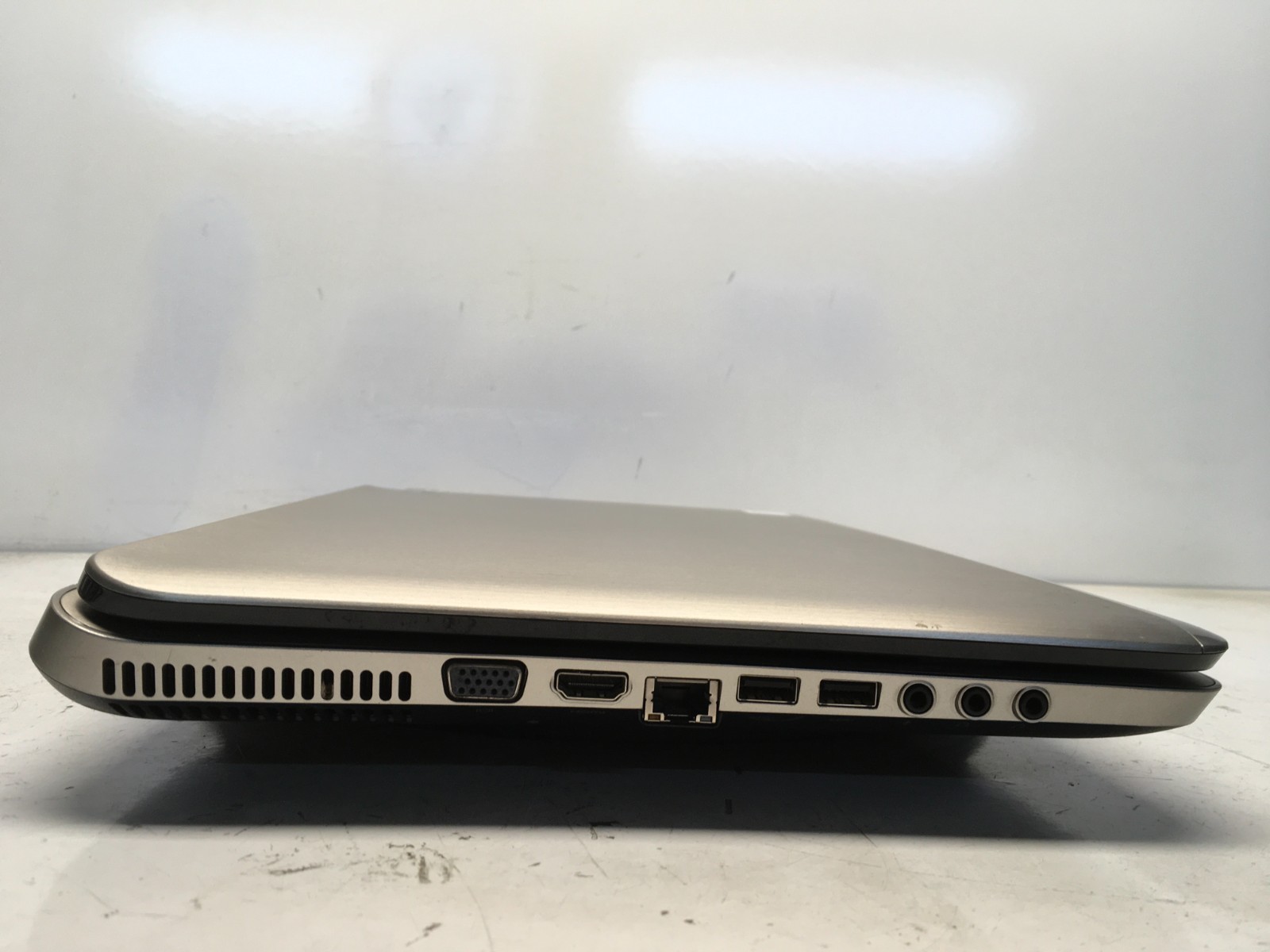 HP Pavilion DV7-6C60US Intel i5-2450M 2.5GHz 6 GB NO HDD No Batt