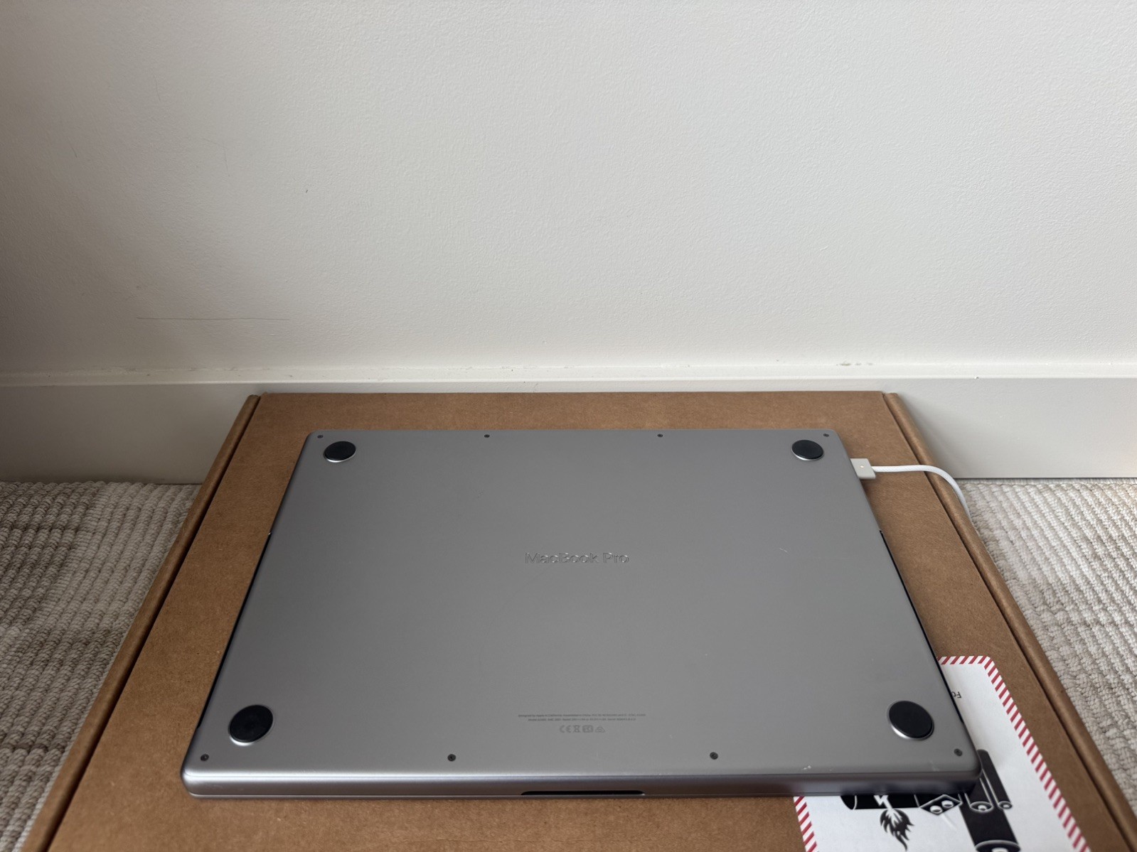 Apple MacBook Pro 2021 16″ M1 Pro 10-Core CPU 16-Core GPU 32GB RAM 512GB SSD