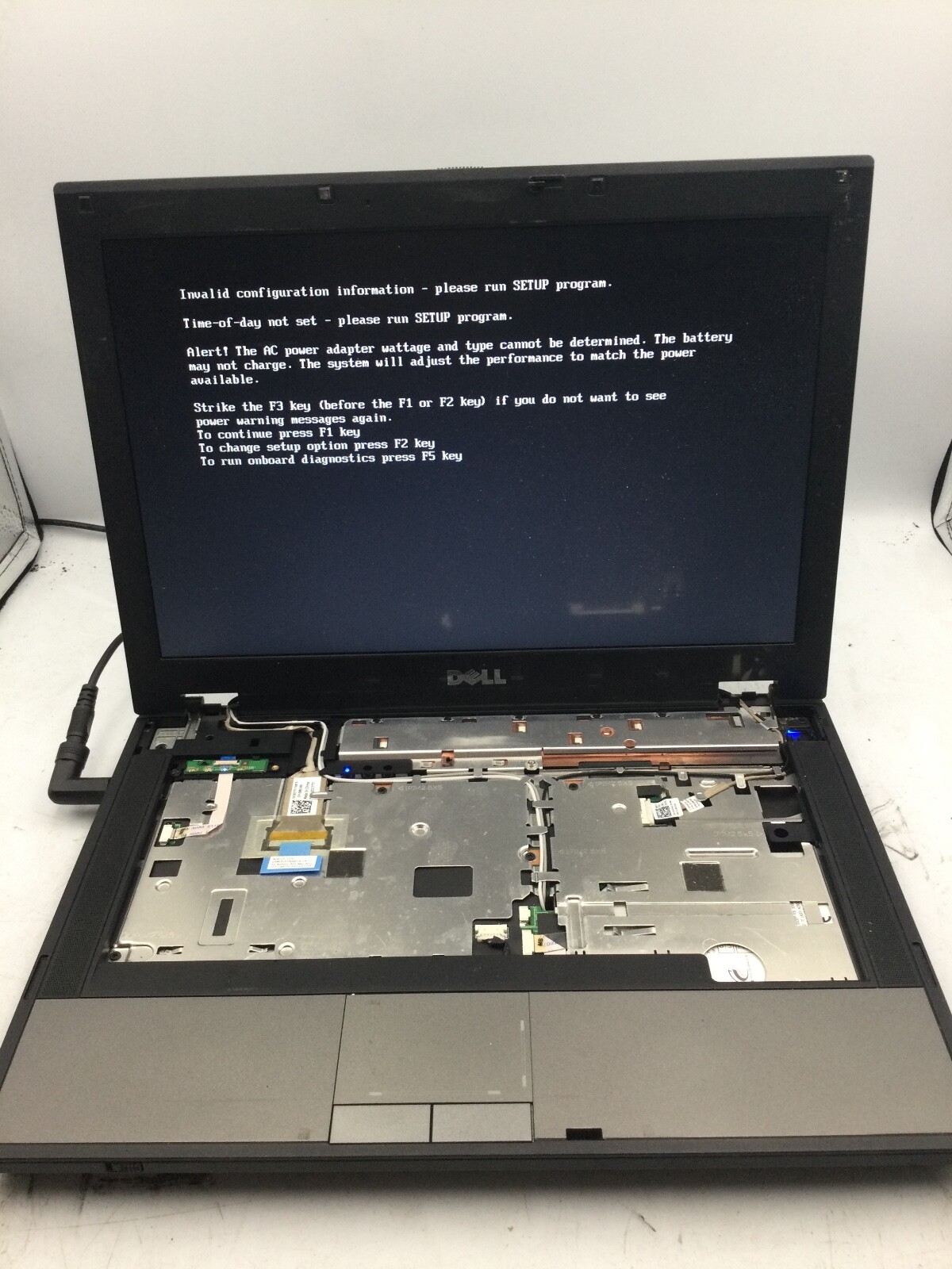 DELL LATITUDE E5410 – FOR PARTS – INTEL CORE I5 – 4GB RAM – 14″ – READ DESC – BB