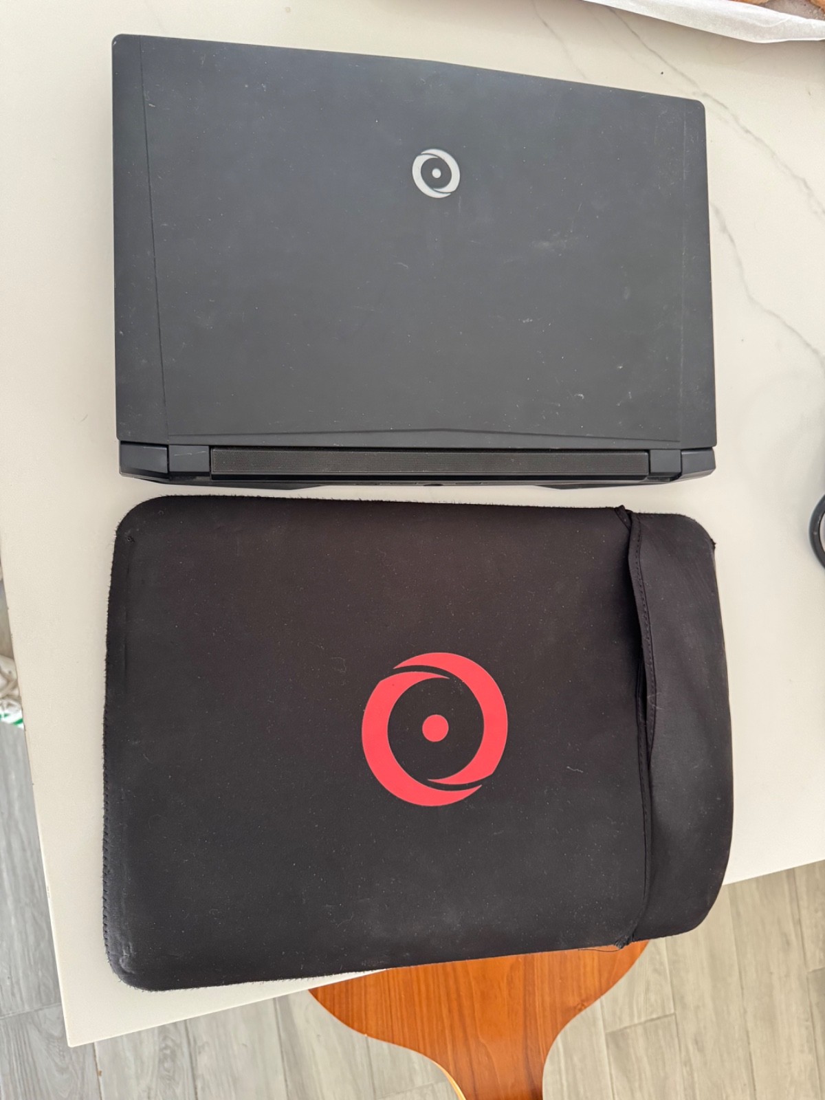 ORIGIN MODEL EON15-X 16.0 GB RAM, Intel Core i7-4790K CPU 4.00GHzGeForce GTX 980