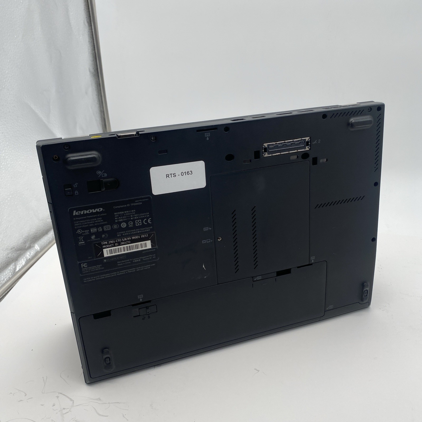 Lenovo ThinkPad T410s Laptop Intel i5-M560-2.6GHz 2GB RAM 250GB HDD W10P