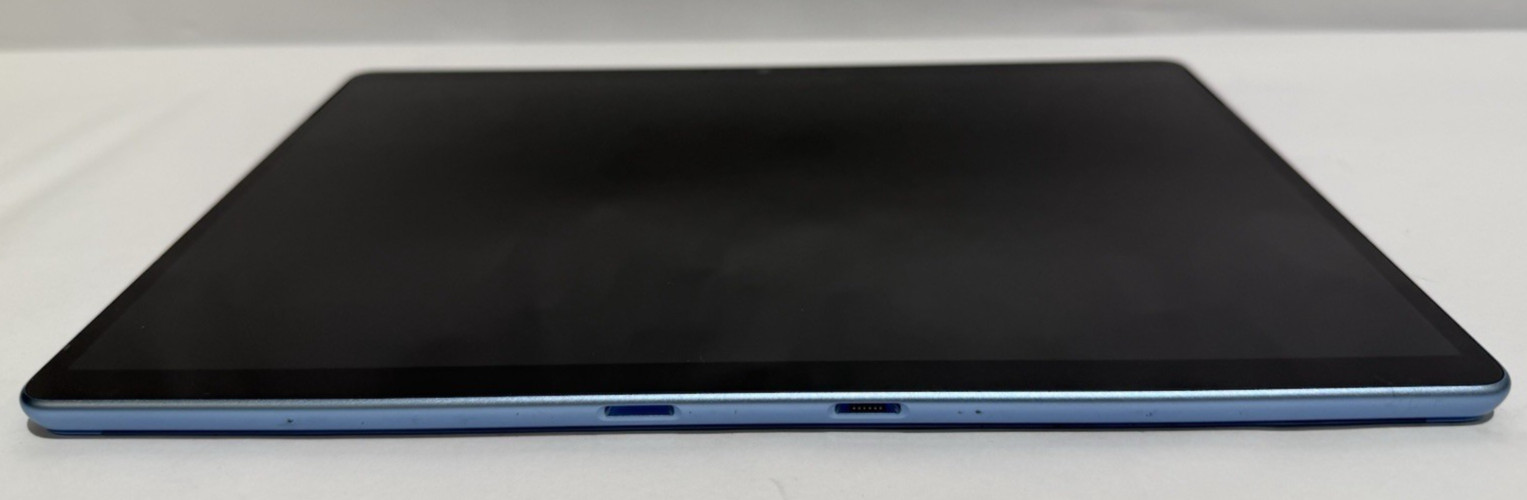 Microsoft Surface Pro 9 13″ (2038) 256GB, Intel i5 12th Gen, 8GB Ram – Blue