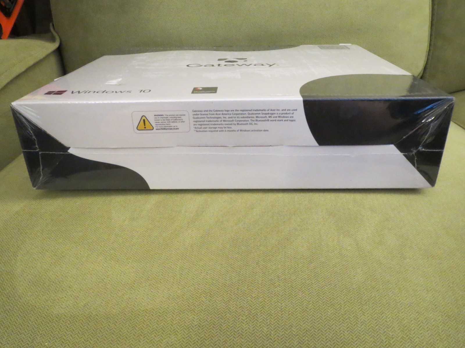 Gateway (Cow Theme) 13.3 inch Ultra Slim Notebook GWTN133-1BK, EMPTY BOX ONLY