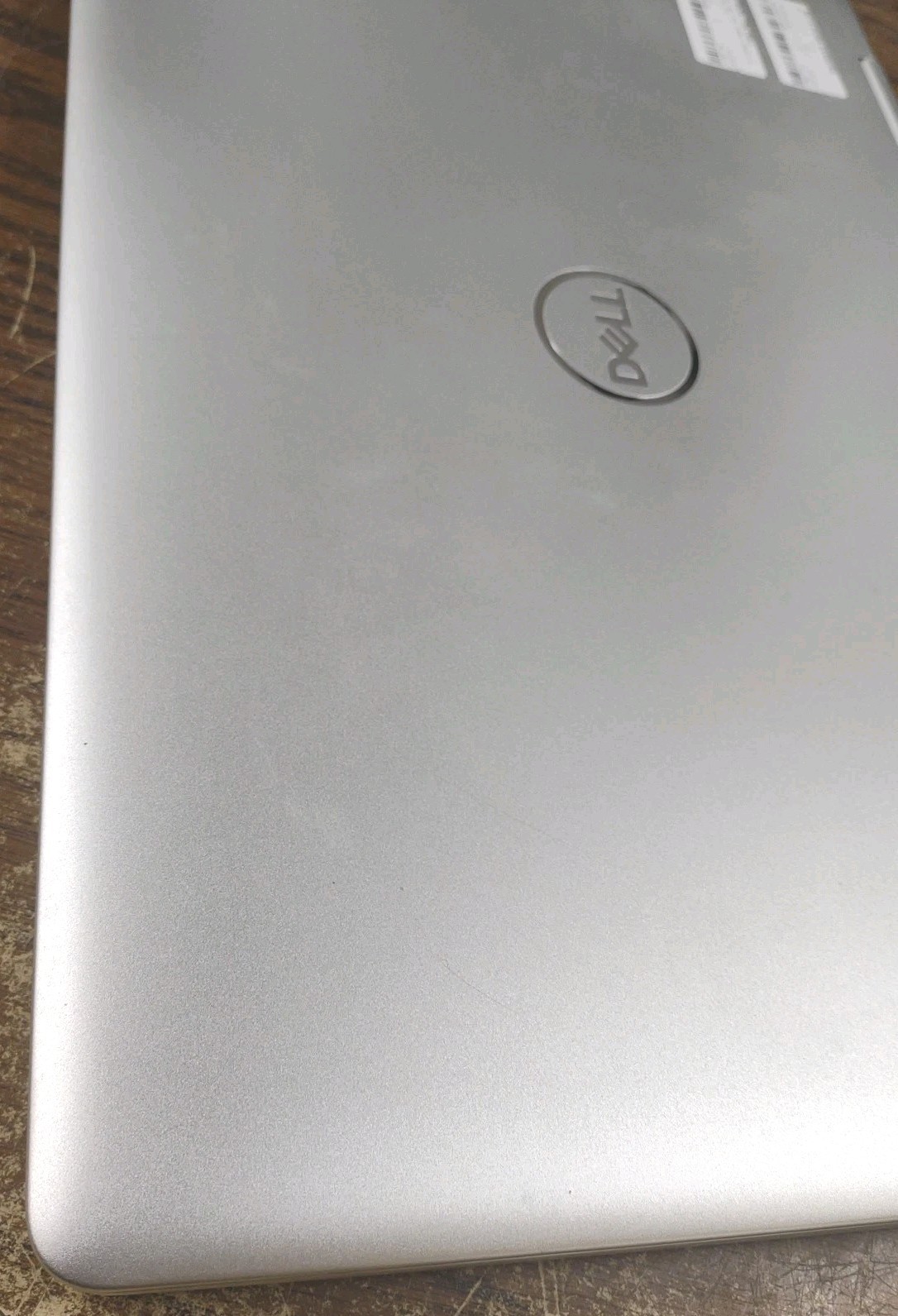 Dell Inspiron 7786 17″ 2-in-1 W/ i7-8565U 16GB RAM, 256GB SSD.
