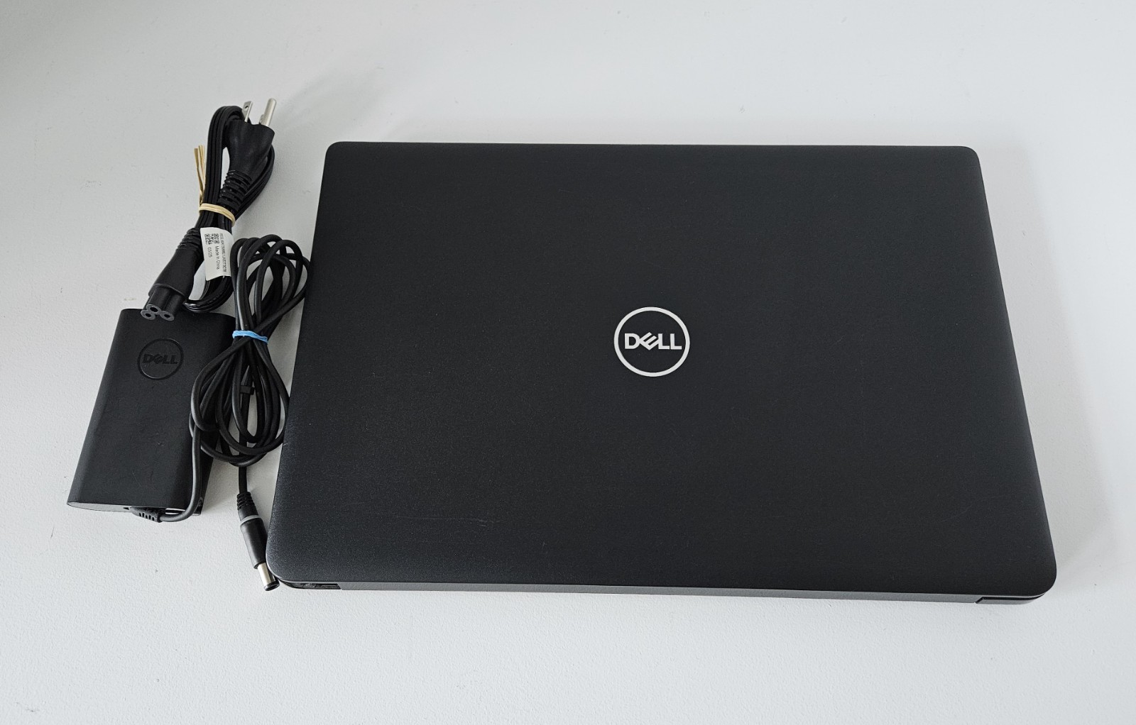 Dell Latitude 3500 Intel Quad Core i5-8265U 8GB RAM 256GB SSD Win 11 Pro
