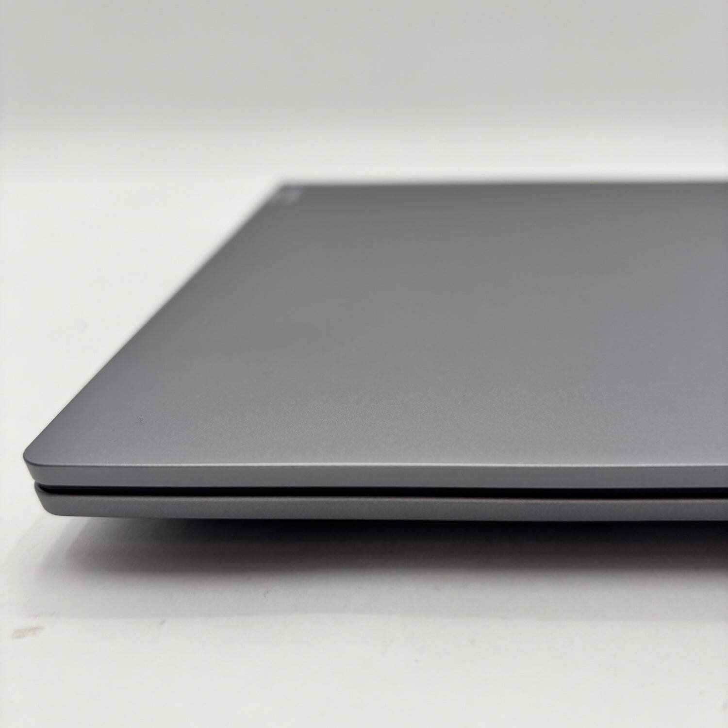 Lenovo Thinkbook 16 G9 21US 16″ Core 7 240H 2.5GHz 16GB RAM 512GB SSD