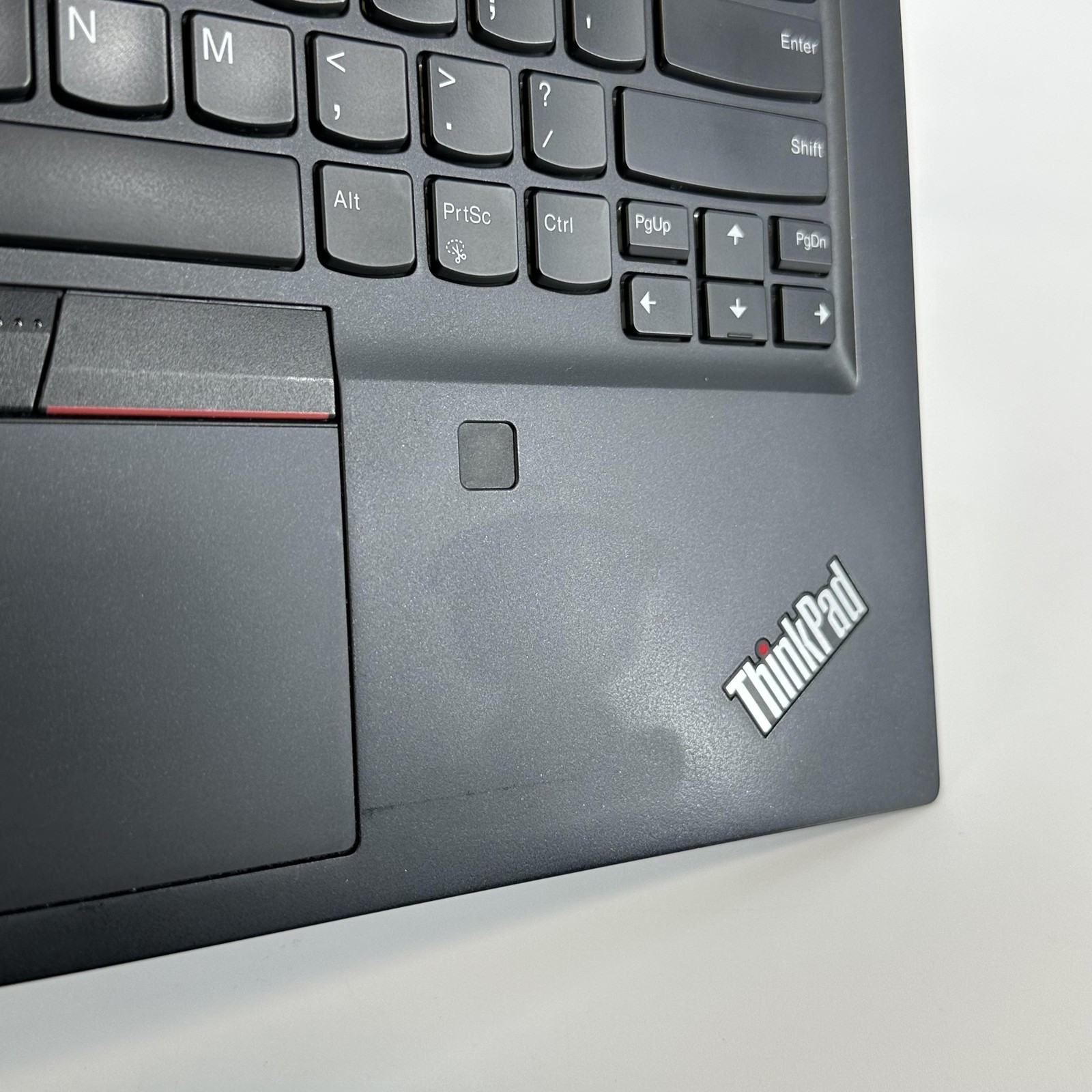 Lenovo ThinkPad T490s 14 FHD i7-8665U 1.90GHz 16GB 512GB SSD Good