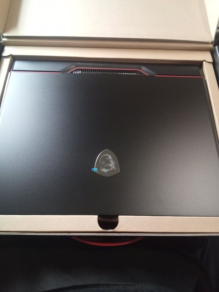 MSI GE78 Raider Intel Core i7 14th Gen NVIDIA RTX 4070