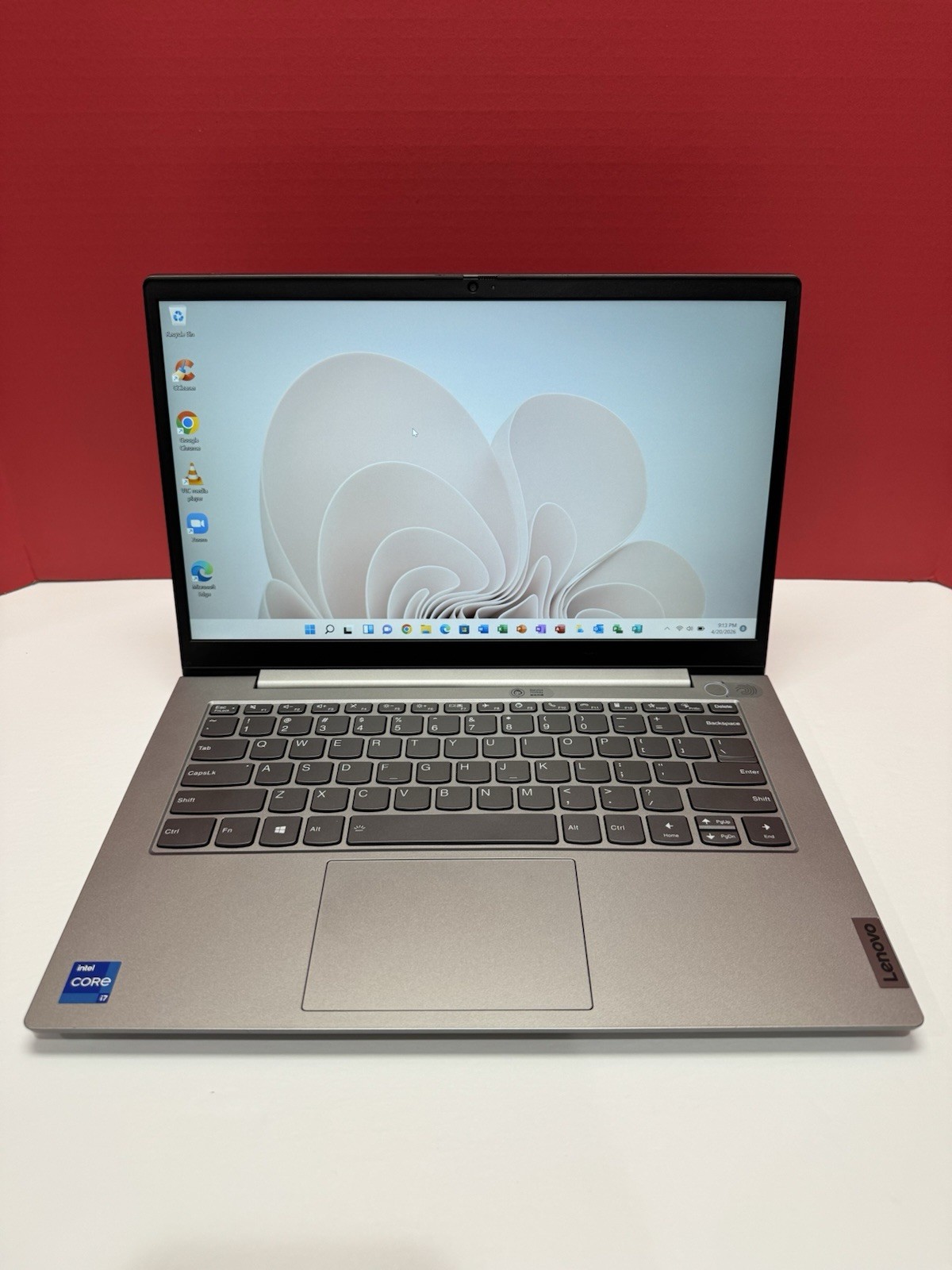 Lenovo ThinkBook 14 G2 ITL i7-1165G7 2.8GHz 16GB RAM 14 in 512GBSD Windows 11 P