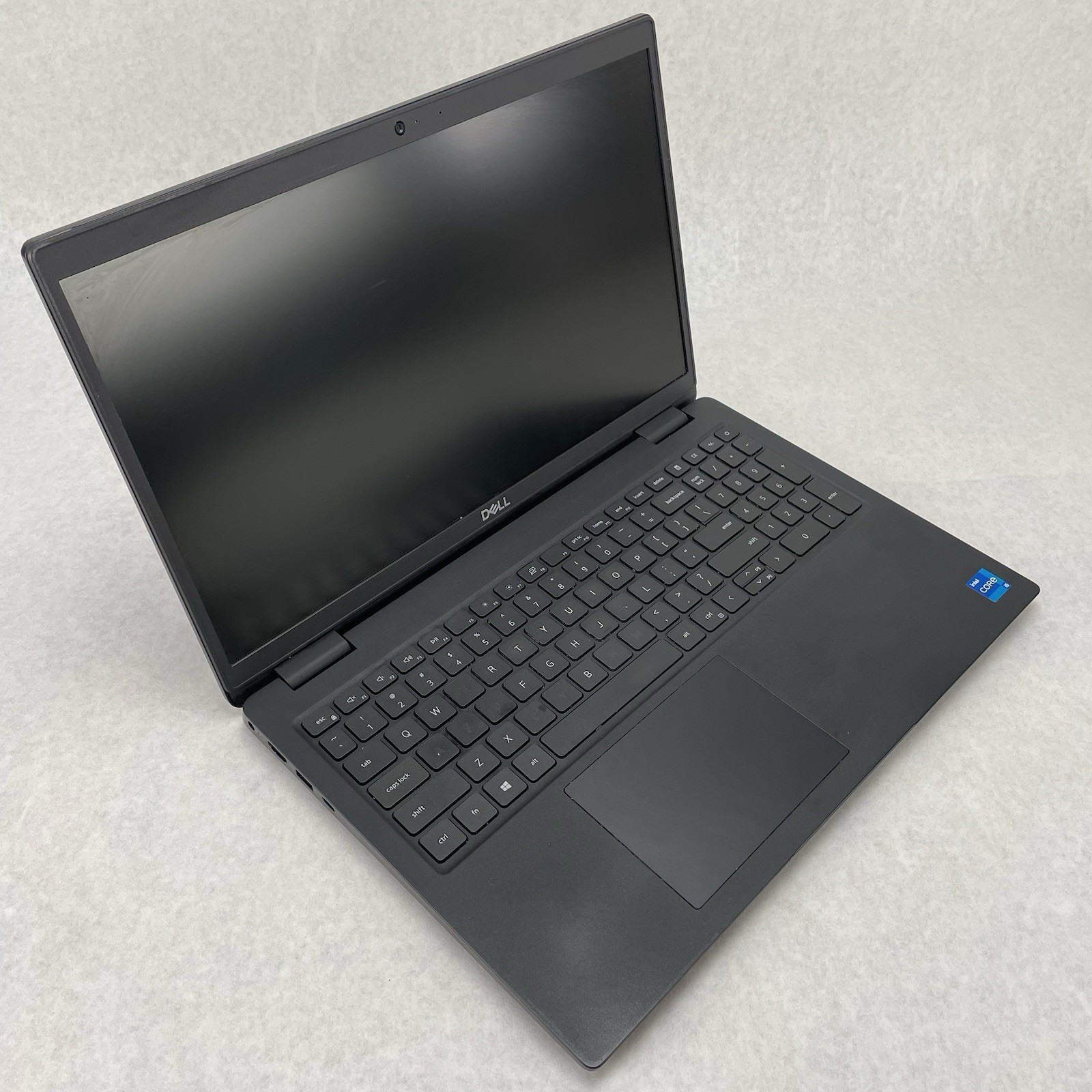 Dell Latitude 3520 15.6″ i5-1135G7 2.40 Ghz 8 GB RAM No SSD/OS/AC