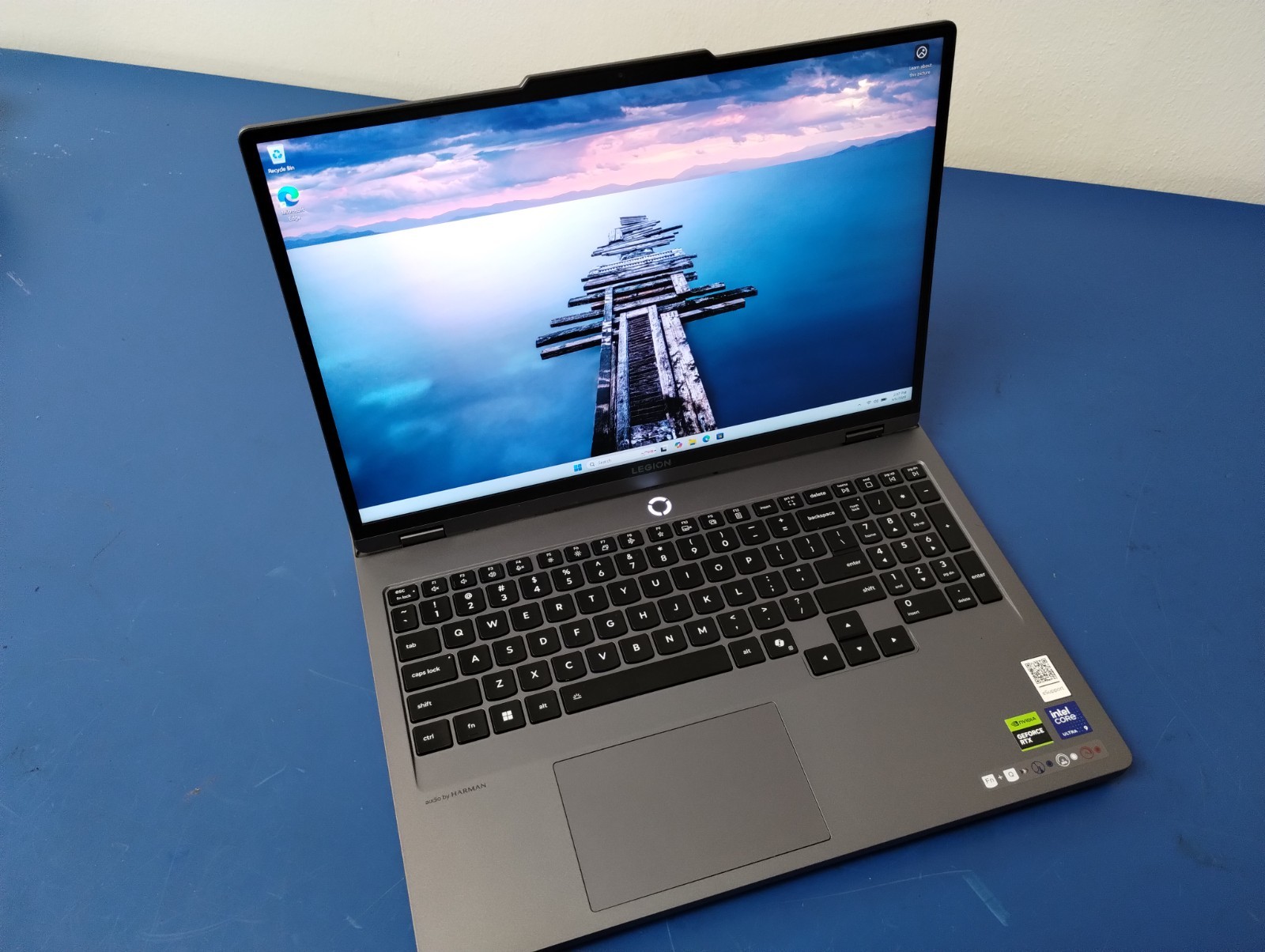 Lenovo Legion 5 16IAX10, Intel CORE Ultra 9 275HX, 2.70 GHz 32 GB RAM, 1 TB NVMe
