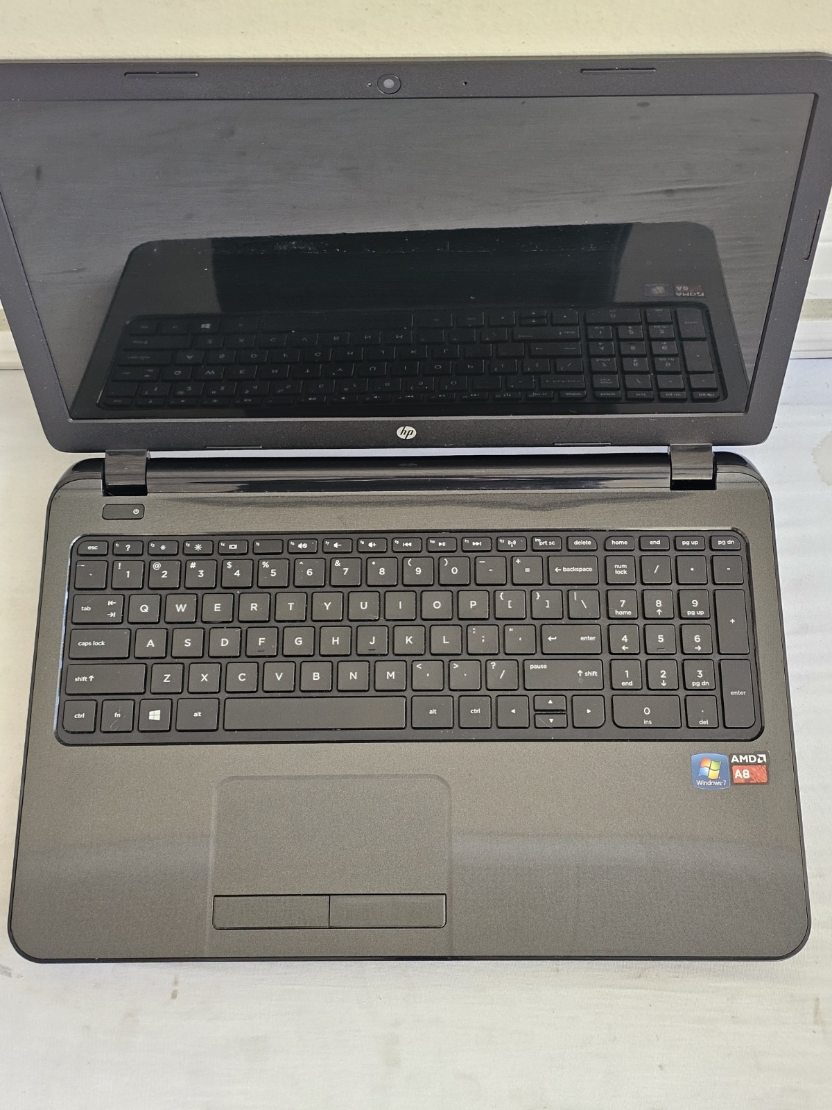 HP Notebook 15 Laptop – AMD A8-6410 – 4GB RAM – 750GB HDD – Win 10 – Read Desc.