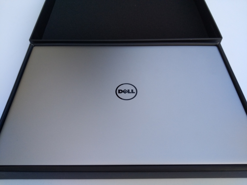 MINT DELL XPS 13 – 9350-1340SLV – 128GB SSD – Core i5 – Non-touch Matte Screen