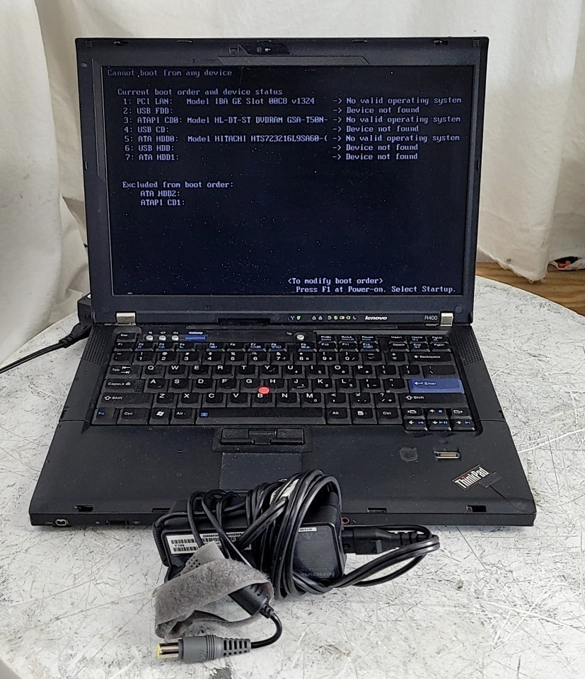 LENOVO ThinkPad R400 7440B41 Laptop Intel CORE2 DUO T5870 2GB 160GB