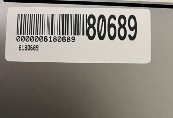 Apple MacBook Pro A2141 16″ Radeon 5500M 2.3GHz Intel Core i9-9880H 32GB 1TB