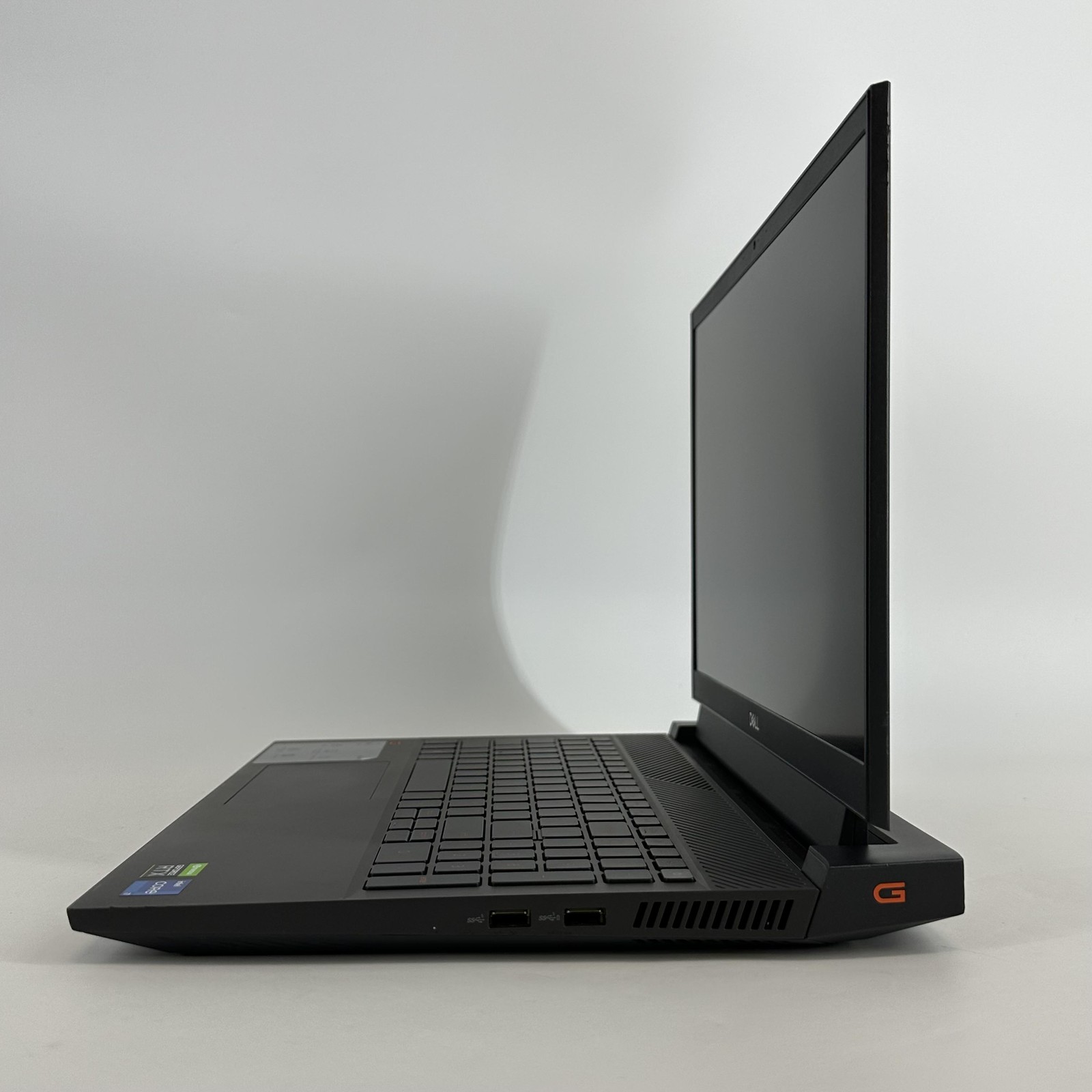 Dell G15 5511 15.6 165Hz FHD i7-11800H 2.30GHz 16GB 1TB SSD NVIDIA RTX 3060 Good