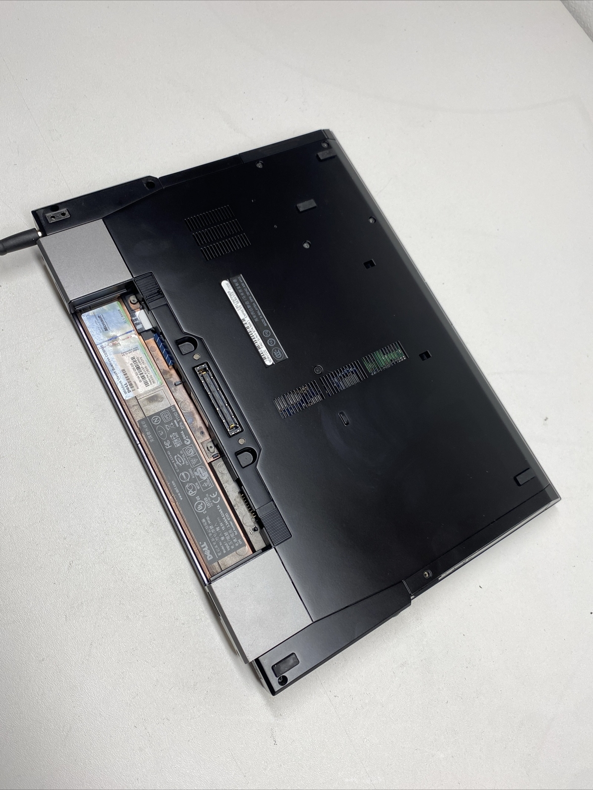 Dell Latitude 2.53GHz 8GB RAM 128GB SSD 15.4″ 1280×800 Windows 7 Pro MS Office