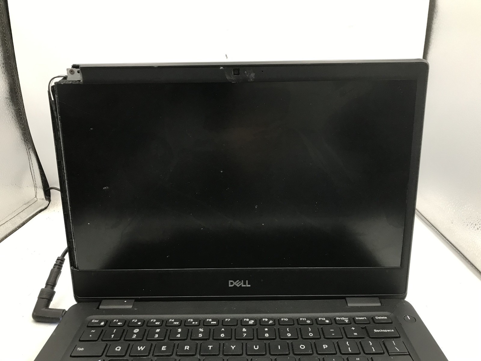 DELL LATITUDE 3500 – FOR PARTS/REPAIR – INTEL I5 8265U – NO RAM -READ DESCRIP-BB