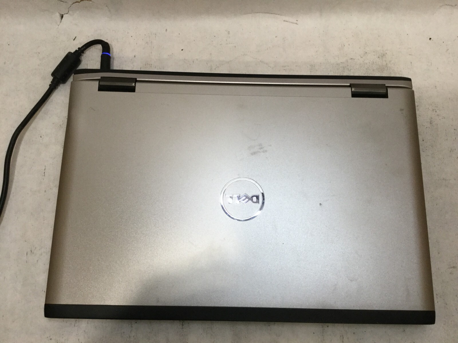 Dell Vostro 3550 15.6” / Intel Core i3-2310M @ 2.10GHz / (MISSING PARTS!) -MR