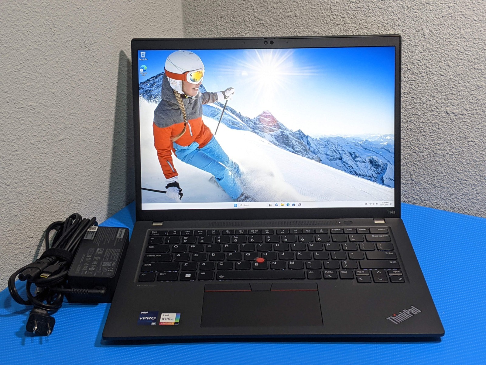 Lenovo ThinkPad T14s Gen 3 14″FHD+ i5-1245U 1.6GHz 8GB 256GB SSD W11P WTY-26 +PA