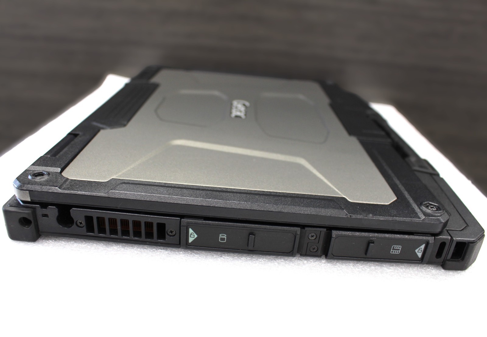 Getac B360 Rugged Laptop i5-10210U 256GB SSD 16GB RAM, Barcode/Smartcard Reader