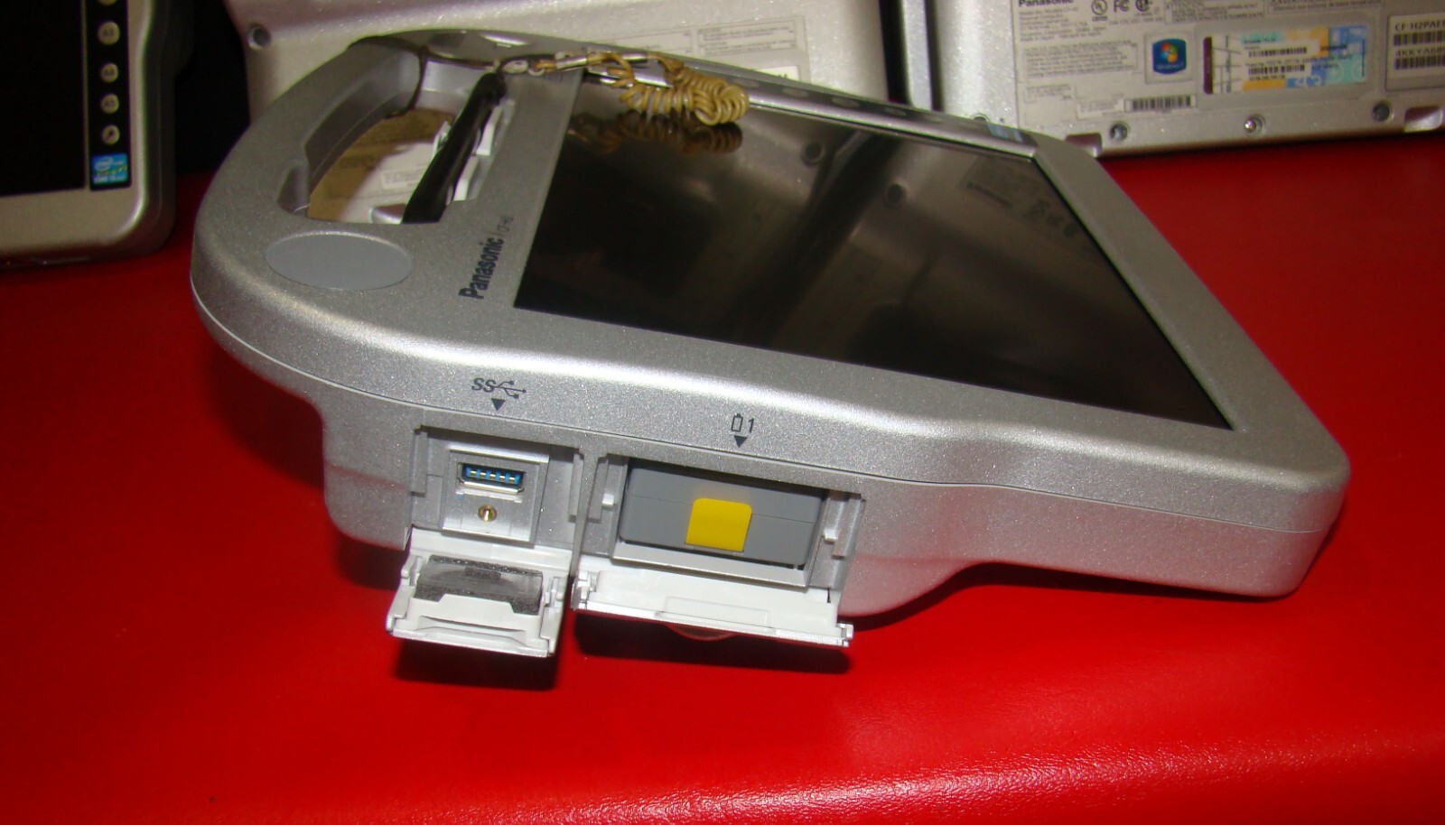 Panasonic Toughbook CF-H2 i5 1.90GHz Win10 64 Touch WIFI BlueTooth CF-H2PAEBK1M