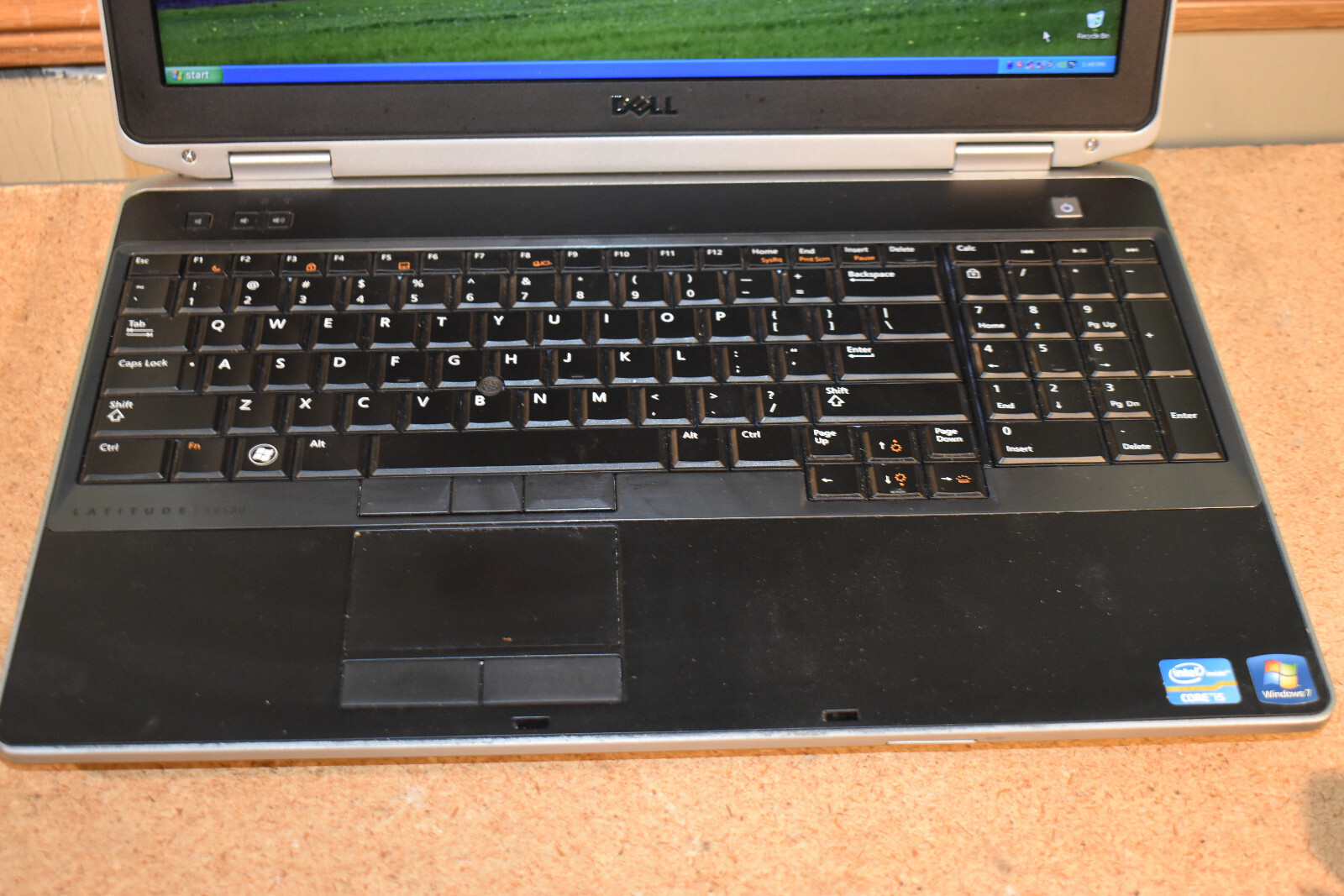 Dell Latitude E6530 Intel Core i5-3320M 4GB 320GB HD Windows XP Pro NVidia 5200M