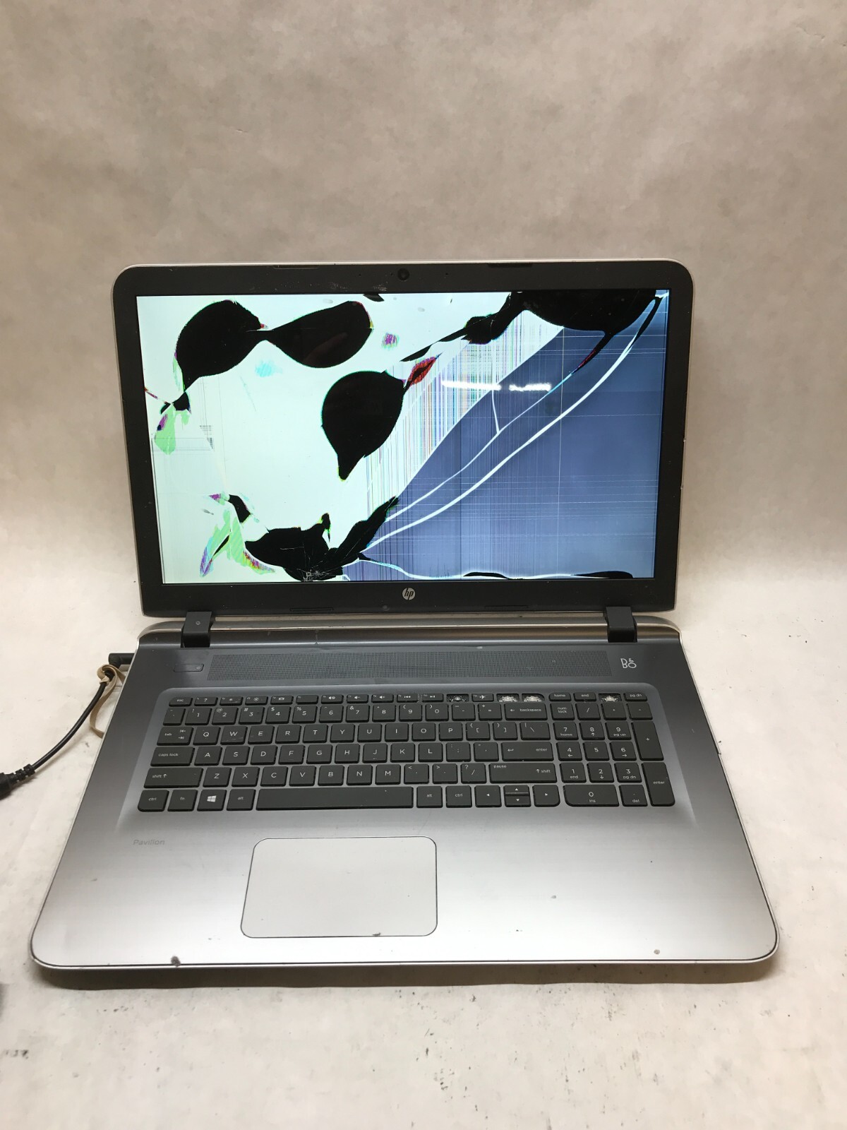 HP Pavilion 17-g129cy 17″ Laptop AMD A6-6310 2GB RAM NO HDD NO OS For Parts – DW