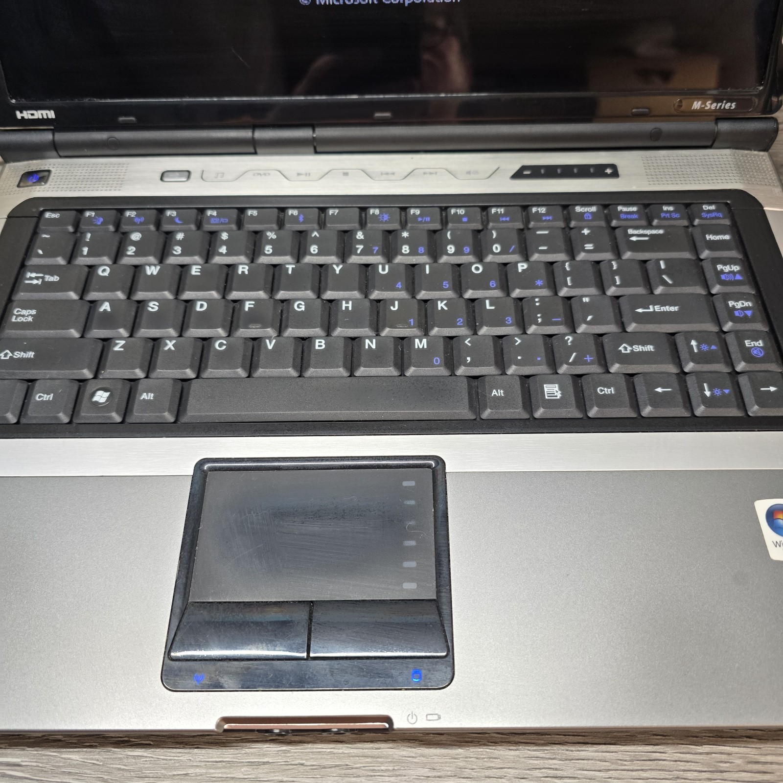 Gateway M-1615 Laptop AMD Turion 64 X2 TL-56 1.80GHz 2GB RAM 250GB HDD